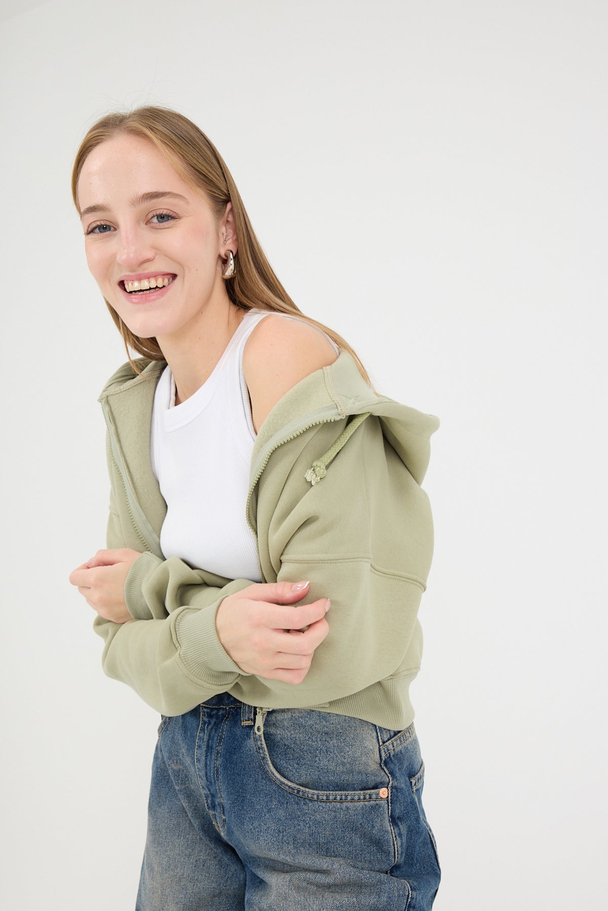 Khaki_Raised-Zipper-Sweatshirt-addax