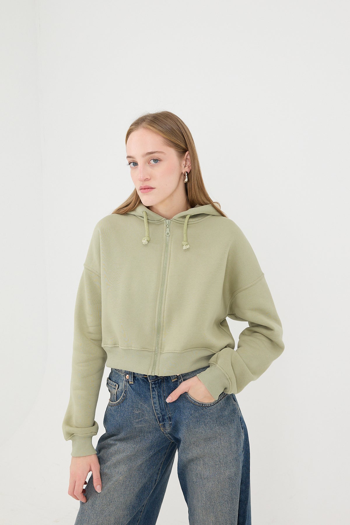 Khaki_Raised-Zipper-Sweatshirt-addax