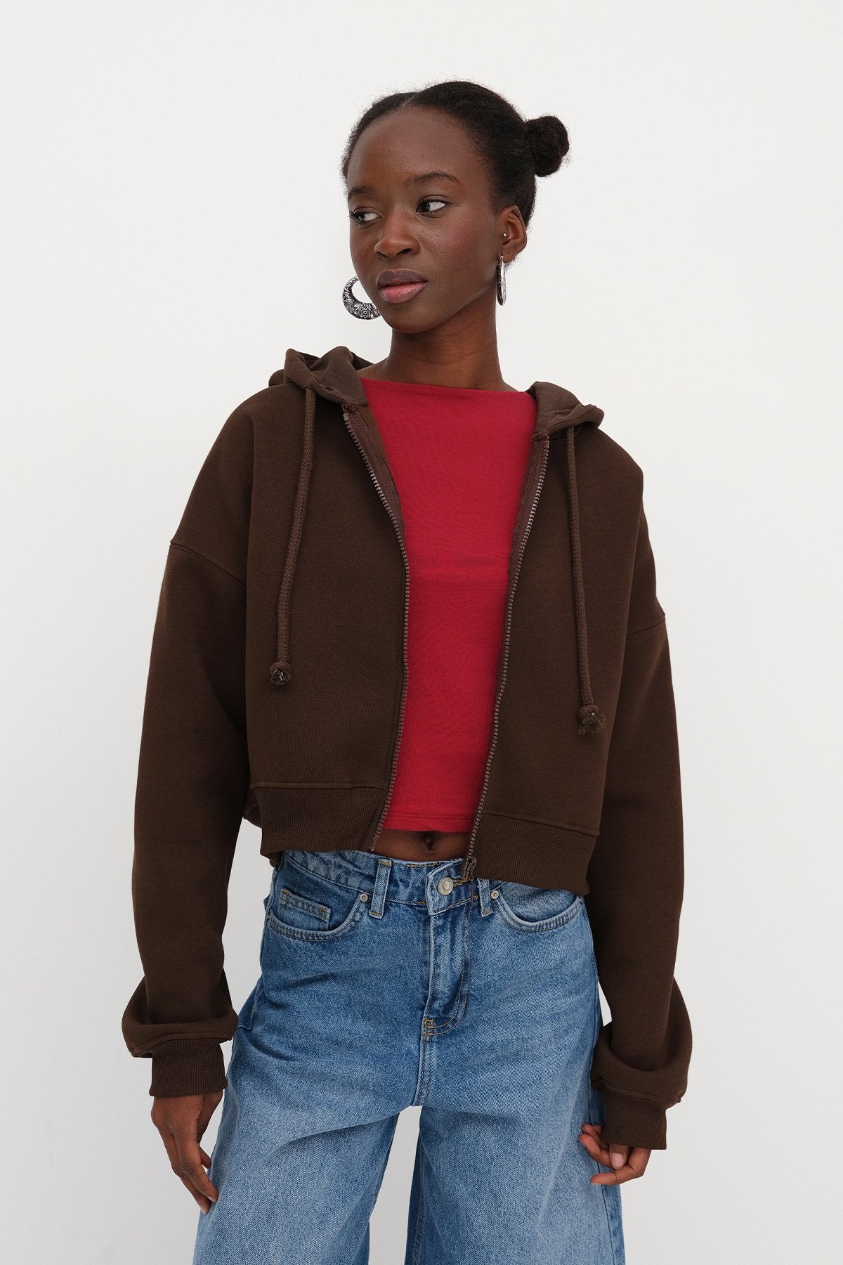 Dark-Brown_Raised-Zipper-Sweatshirt-addax