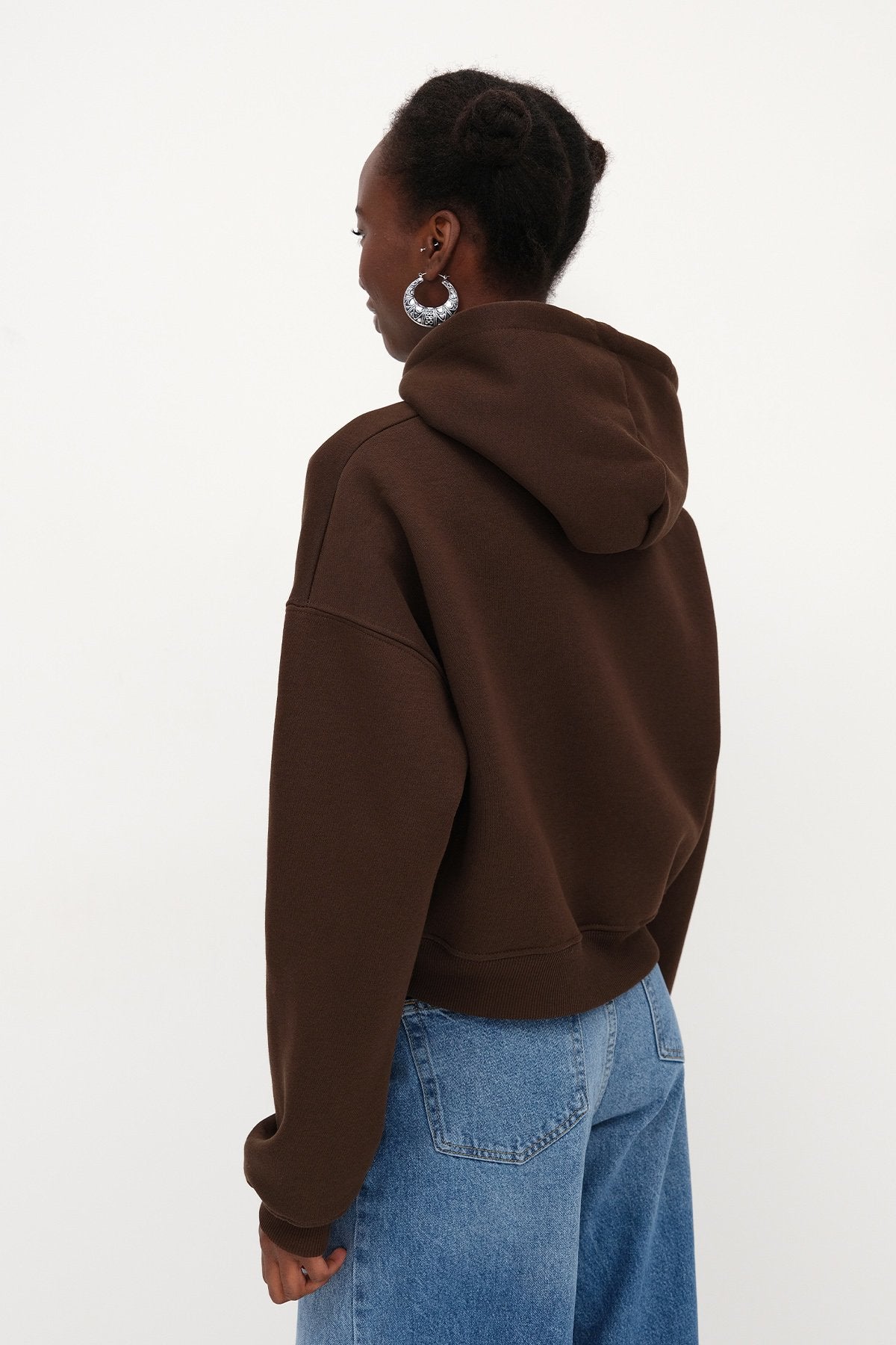 Dark-Brown_Raised-Zipper-Sweatshirt-addax