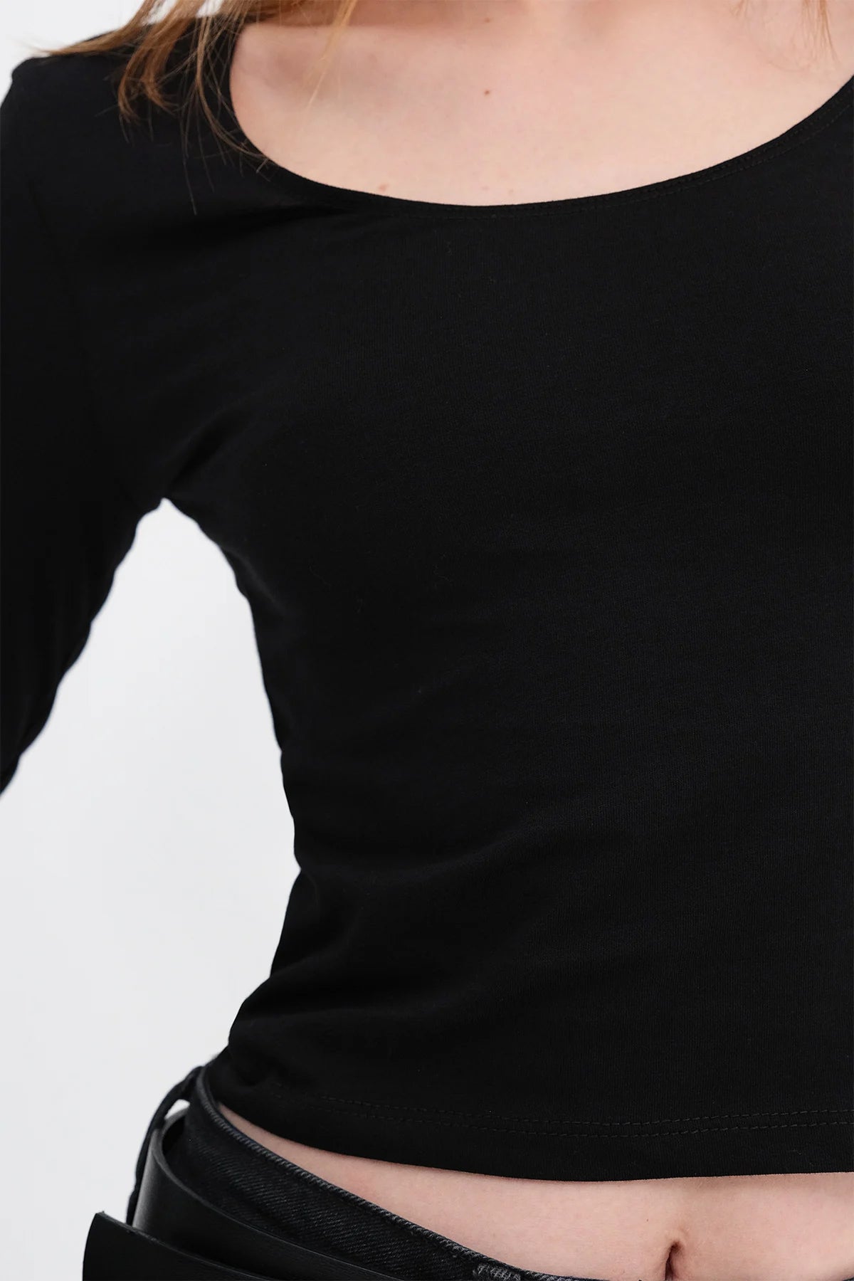 Black_U-Neck-Long-Sleeve-Basic-Blouse-addax