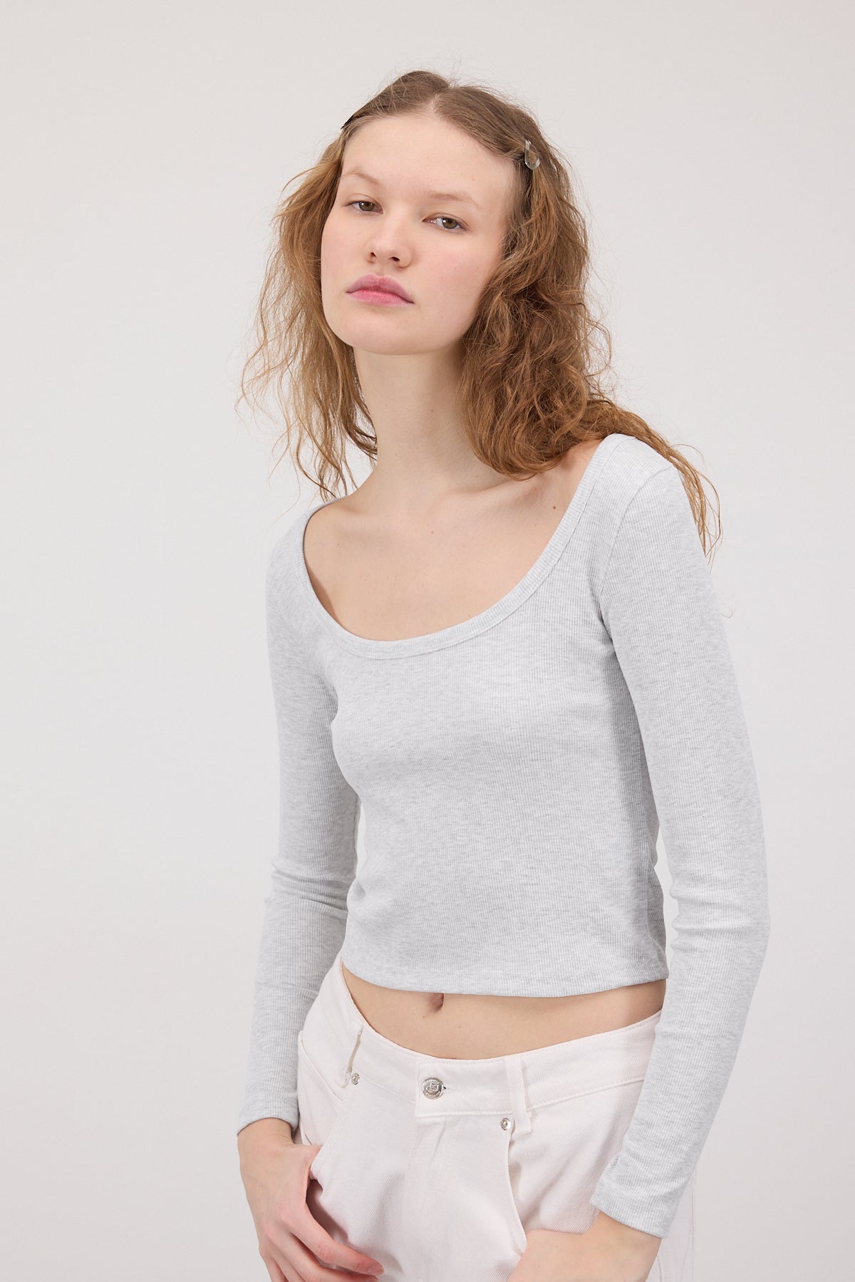 Snow-Melange_U-Neck-Long-Sleeve-Modal-Top-addax