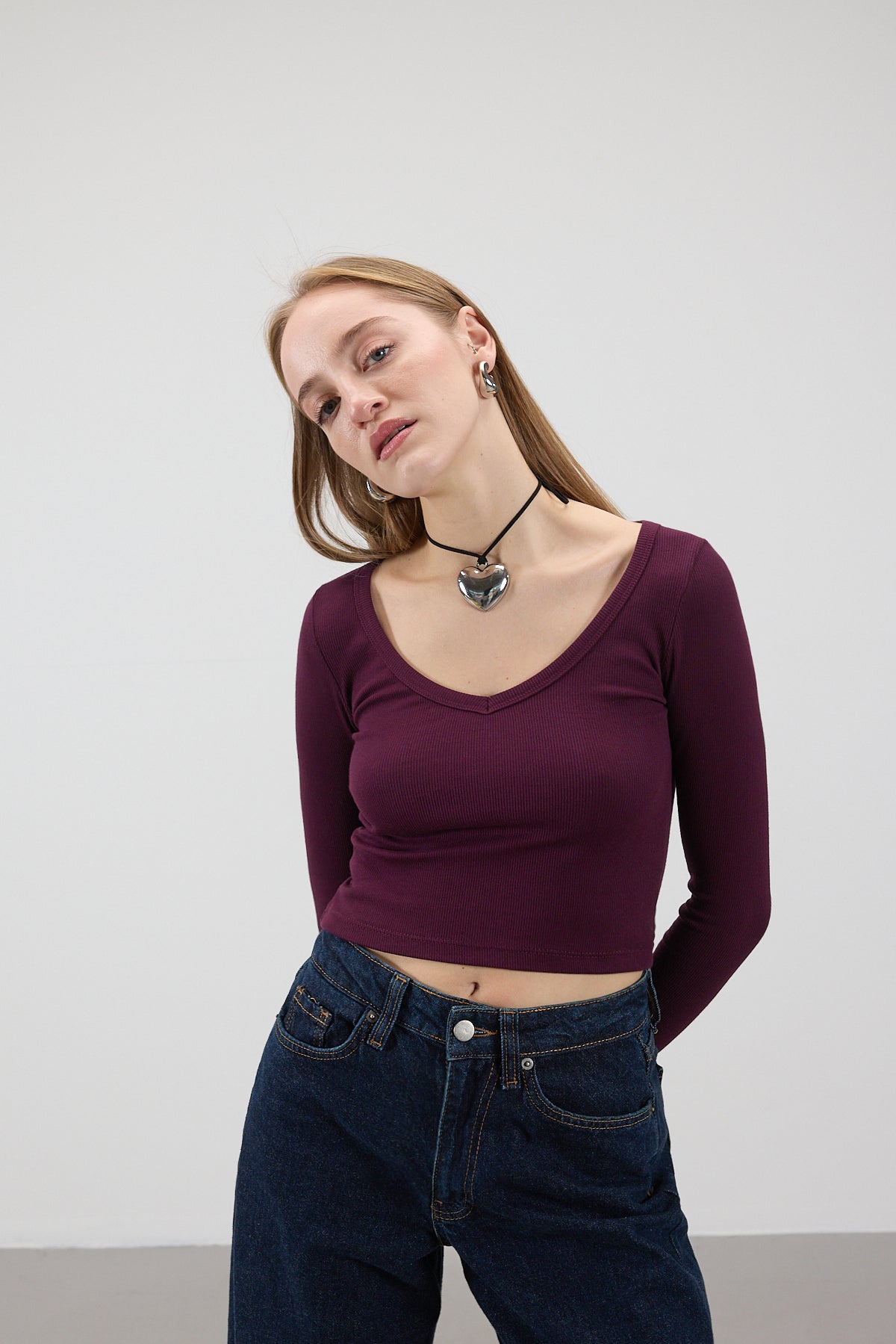 Gardenia_V-Neck-Long-Sleeve-Modal-Top-addax