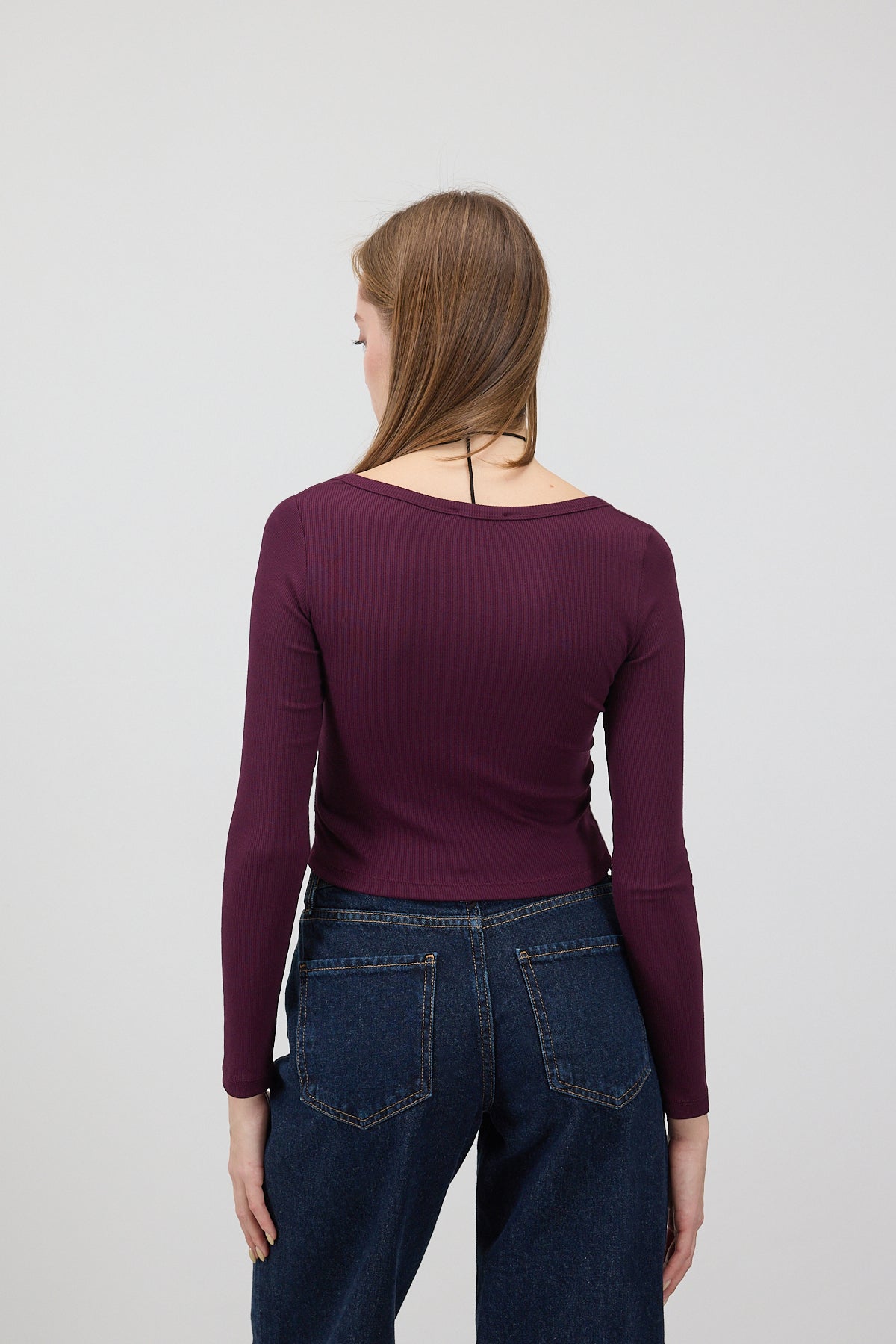 Gardenia_V-Neck-Long-Sleeve-Modal-Top-addax