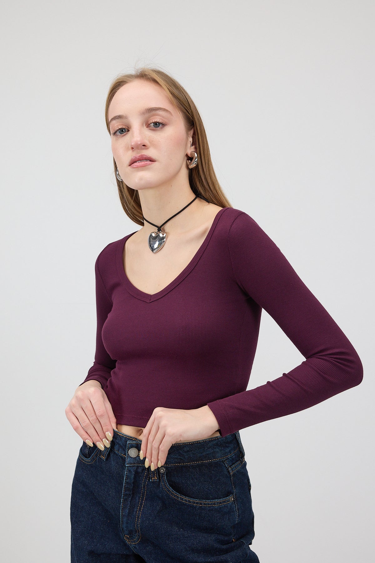 Gardenia_V-Neck-Long-Sleeve-Modal-Top-addax