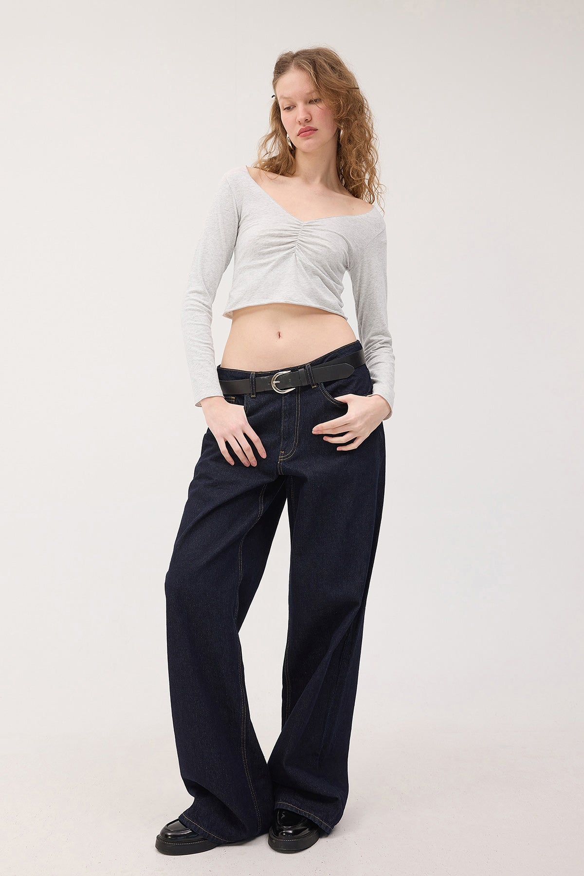 Snow-Melange_Front-Pleated-Long-Sleeve-Blouse-addax