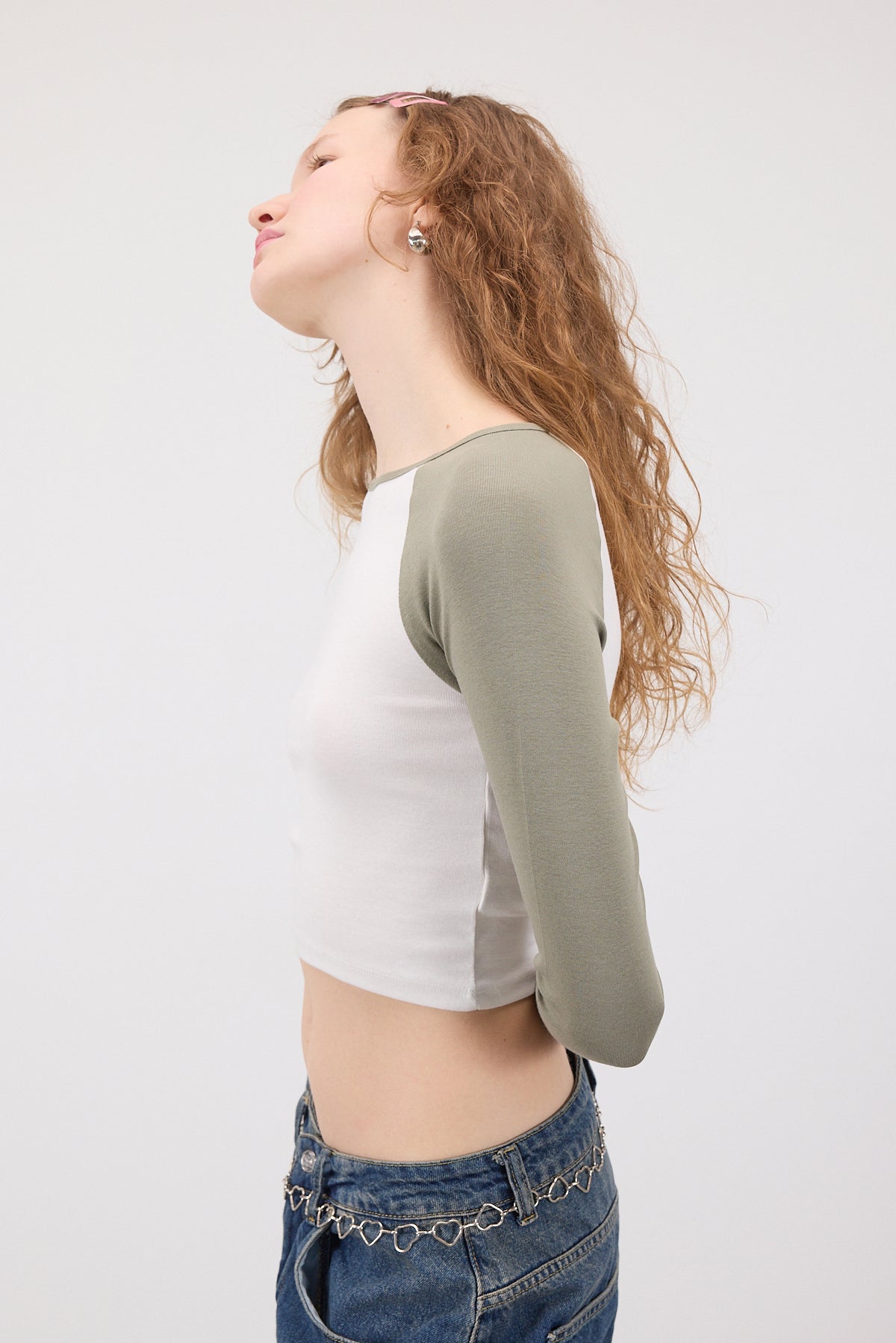 Ecru---Oil Green_Raglan-Long-Sleeve- Crop-Blouse-addax