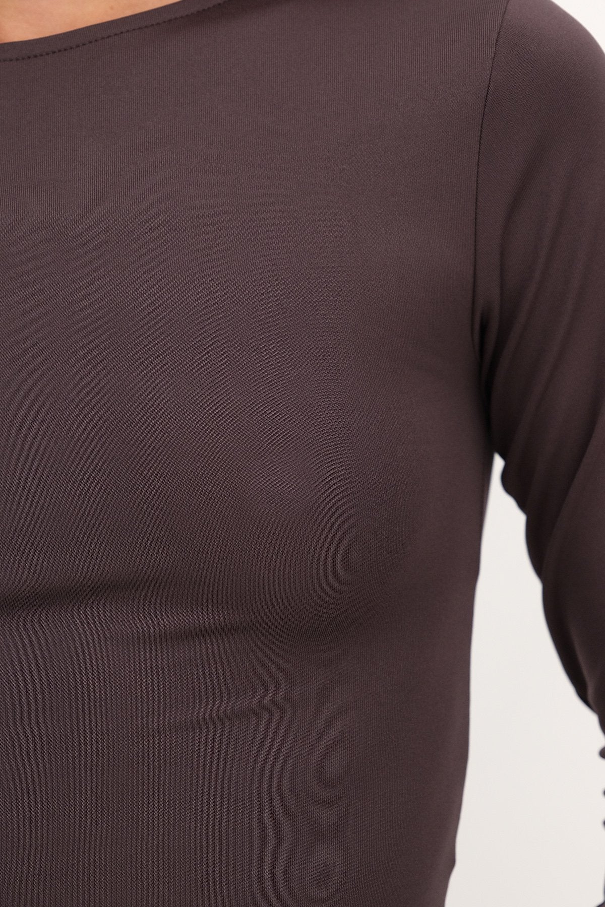 Soft-Brown_Crew-Neck-Long-Sleeve-Top-addax