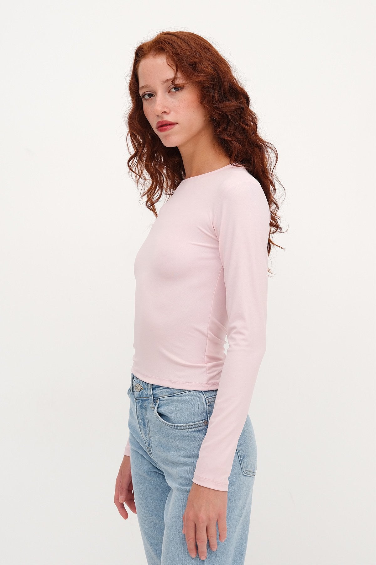 Lotus_Crew-Neck-Long-Sleeve-Top-addax