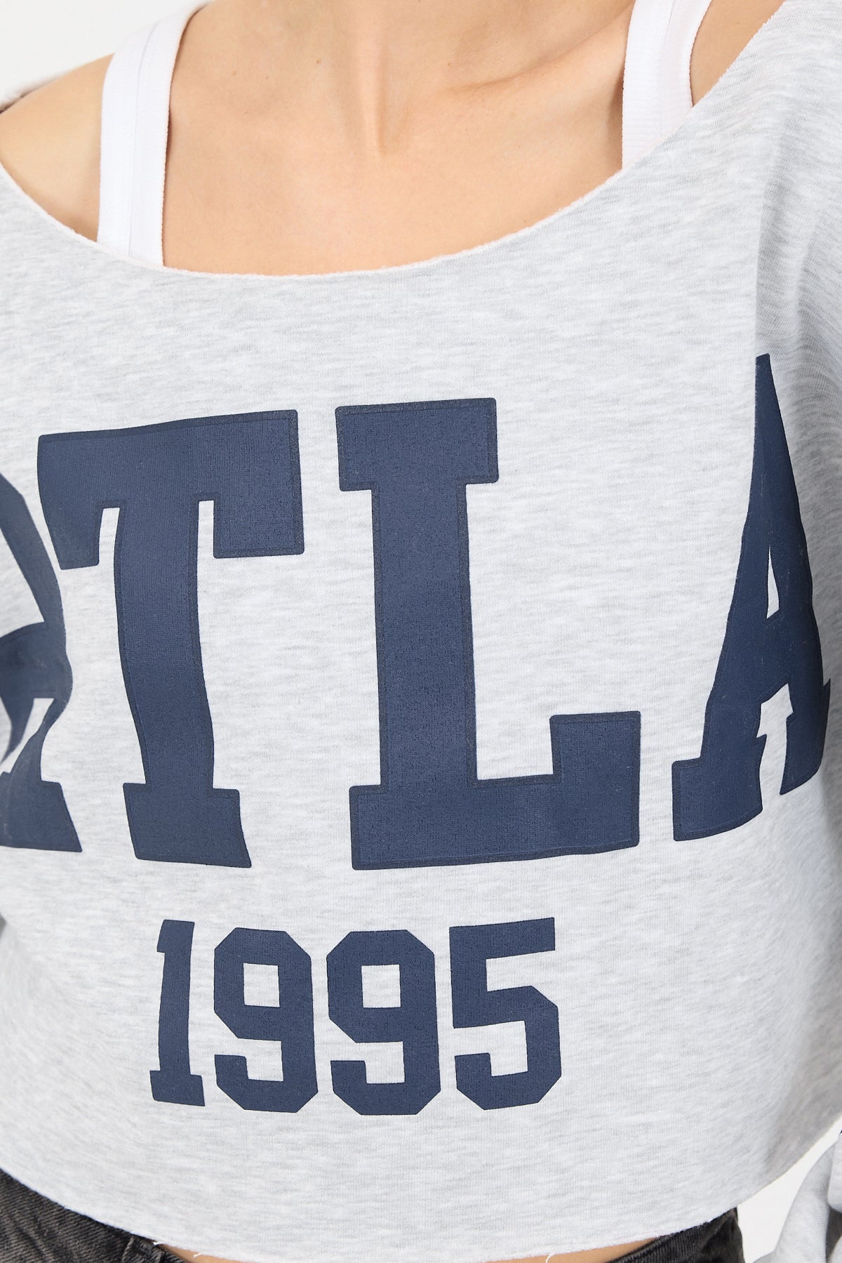 Grey-Melange_PORTLAND-Printed-Fleece-Crop-Sweatshirt-addax