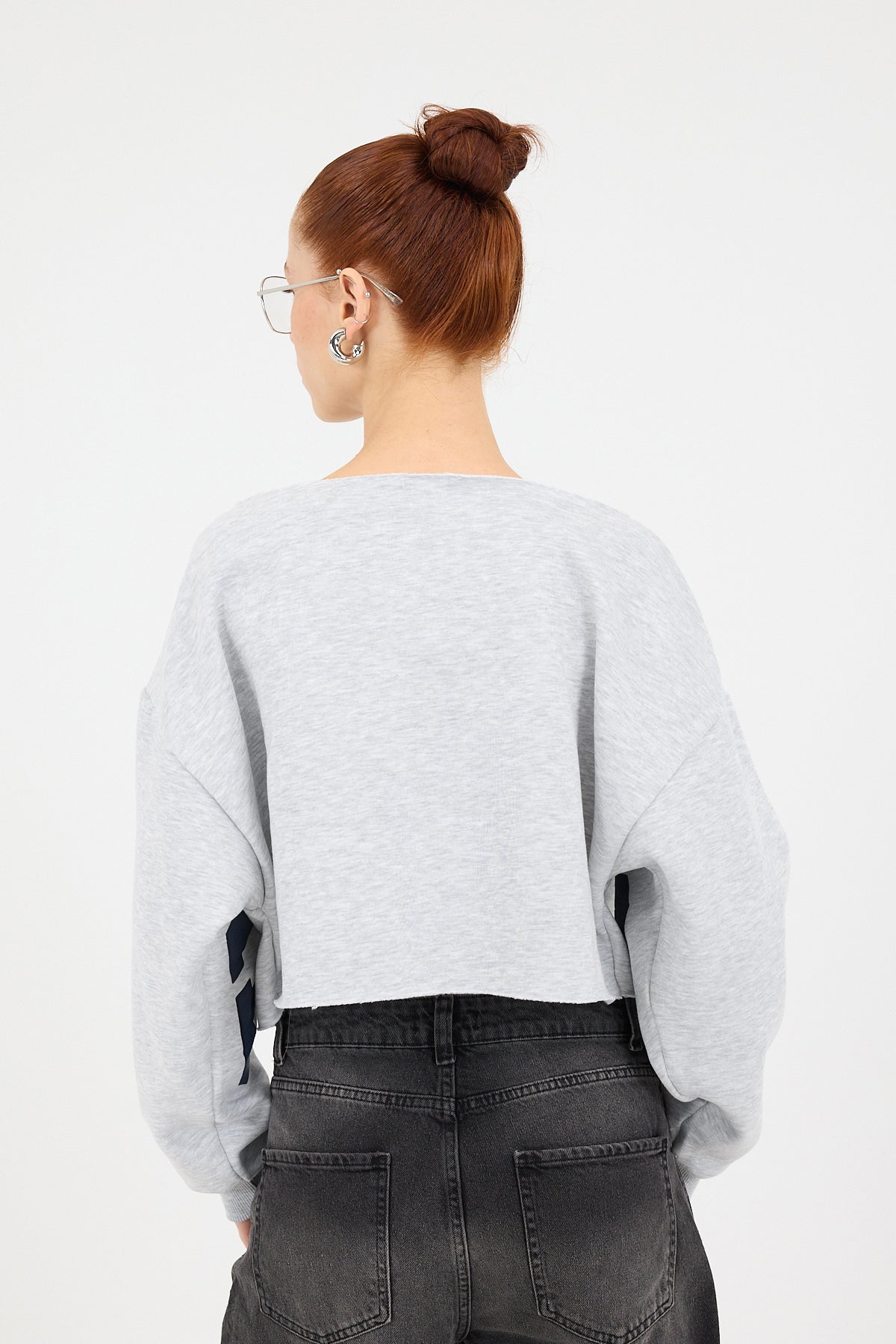 Grey-Melange_PORTLAND-Printed-Fleece-Crop-Sweatshirt-addax