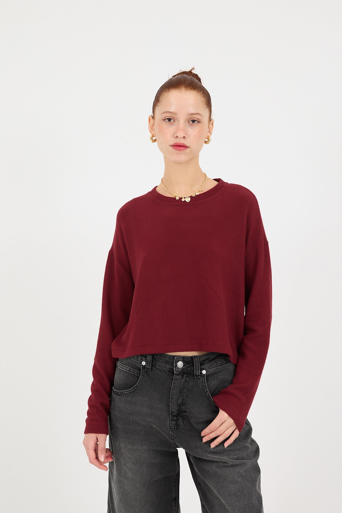 Burgundy_Soft-Textured-Crew-Neck-Knit-Sweater-addax