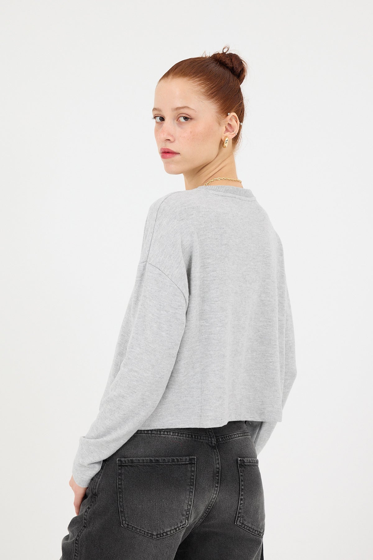 Grey-Melange_Soft-Textured-Crew-Neck-Knit-Sweater-addax
