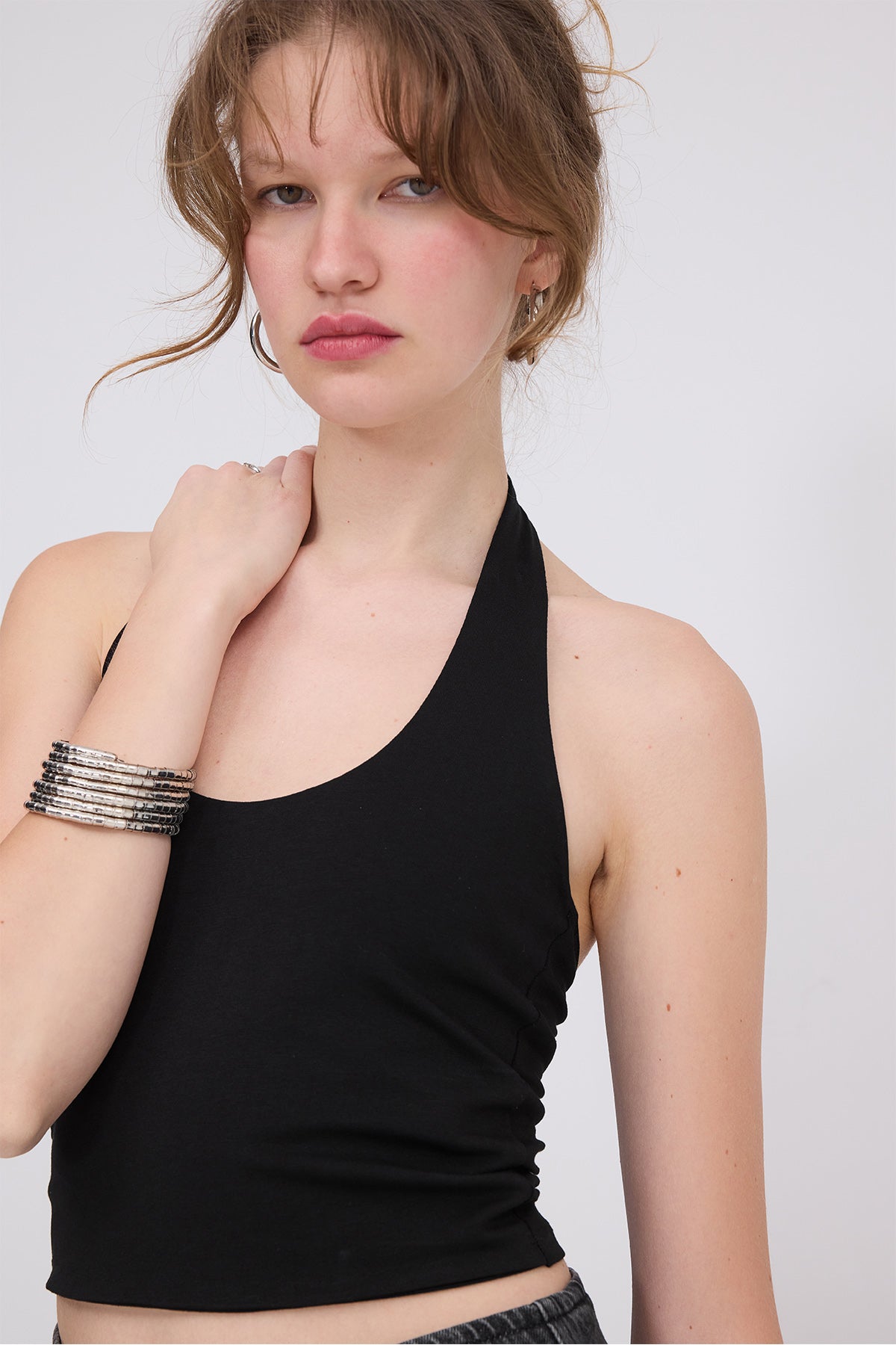 Black_Neck-Blouse-addax