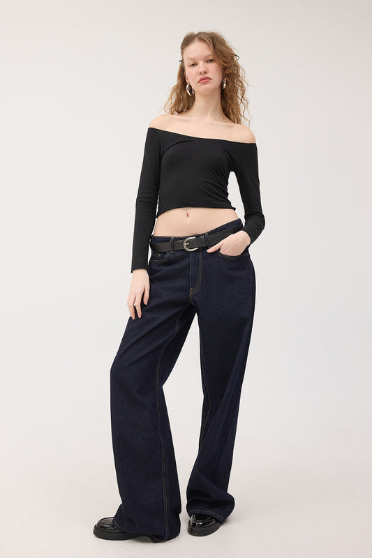 Black_Long-Sleeve-Crop-Blouse-addax