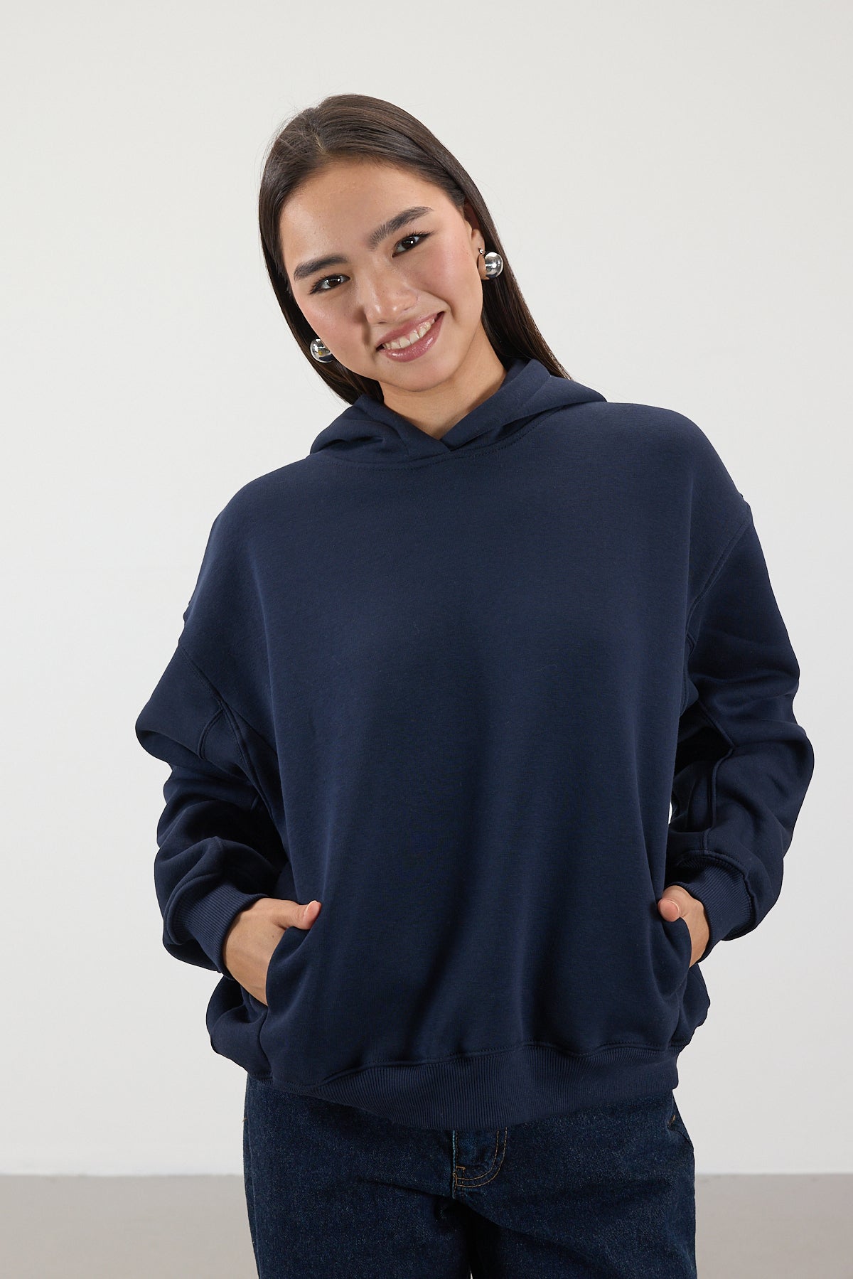 Night-Blue_Hooded-Ribbon-Sweatshirt-addax