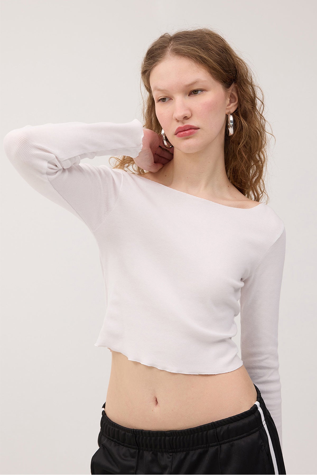 White_Long-Sleeve-Basic-Blouse-addax