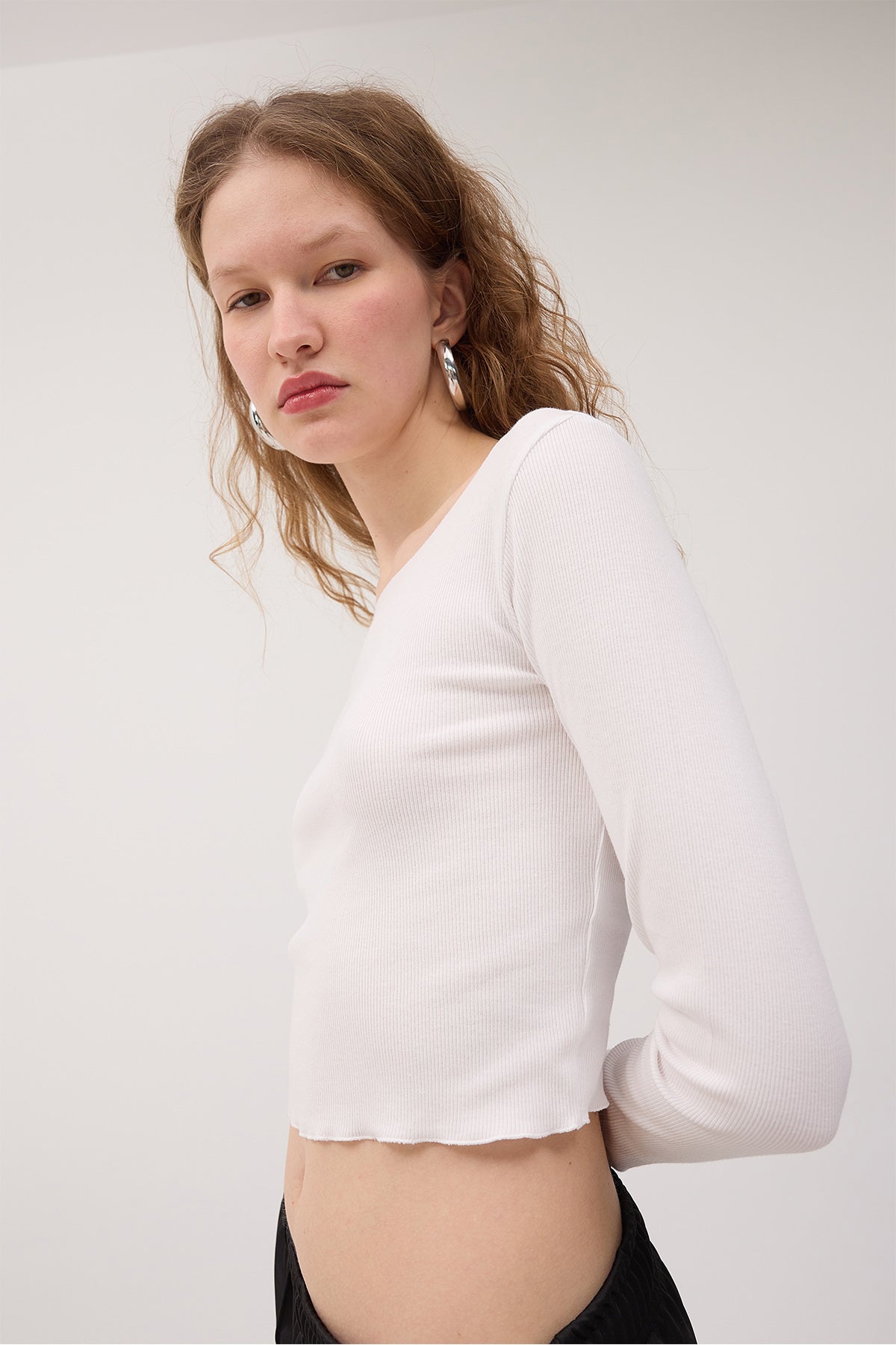 White_Long-Sleeve-Basic-Blouse-addax