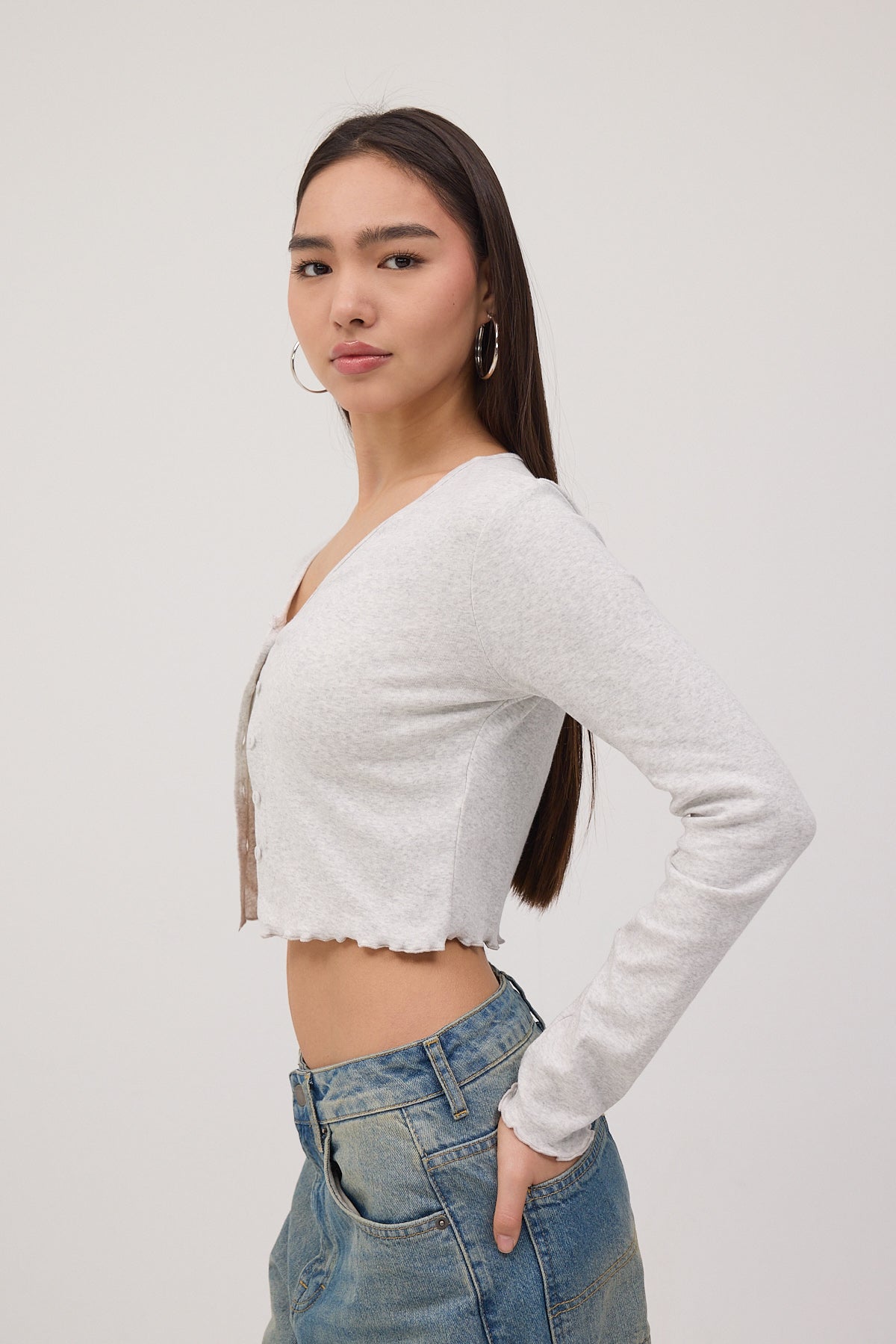 Snow-Melange_Buttoned-Crop-Cardigan-addax