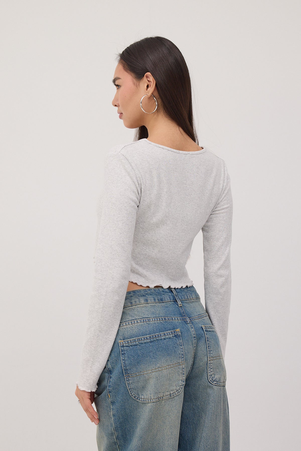 Snow-Melange_Buttoned-Crop-Cardigan-addax