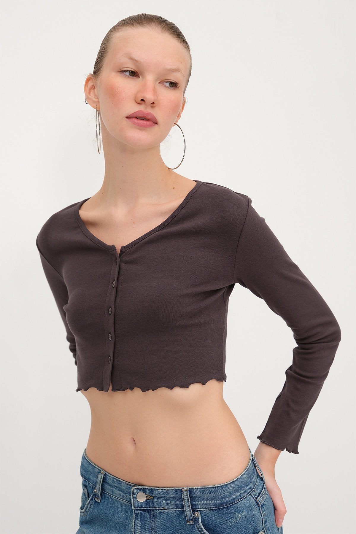 Soft-Brown_Buttoned-Crop-Cardigan-addax