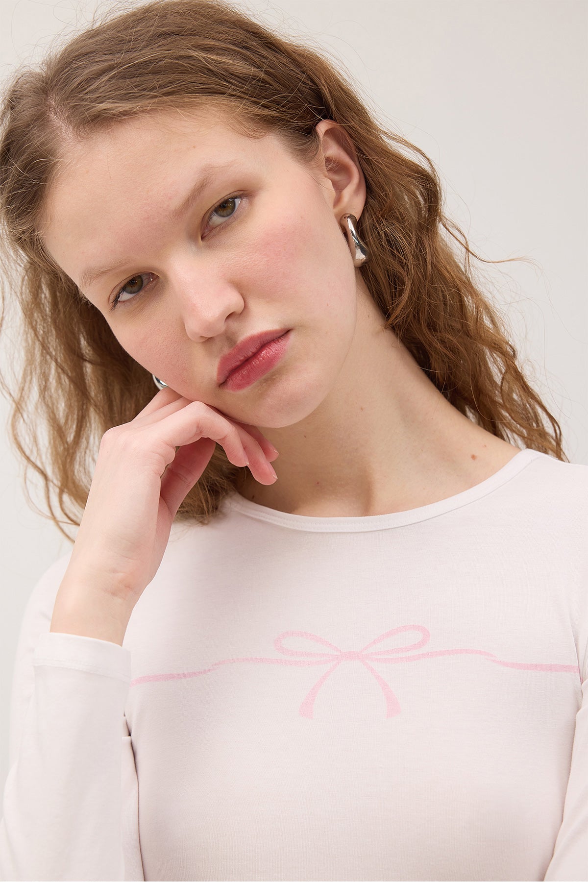 White_Ribbon-Printed-Crop-Blouse-addax