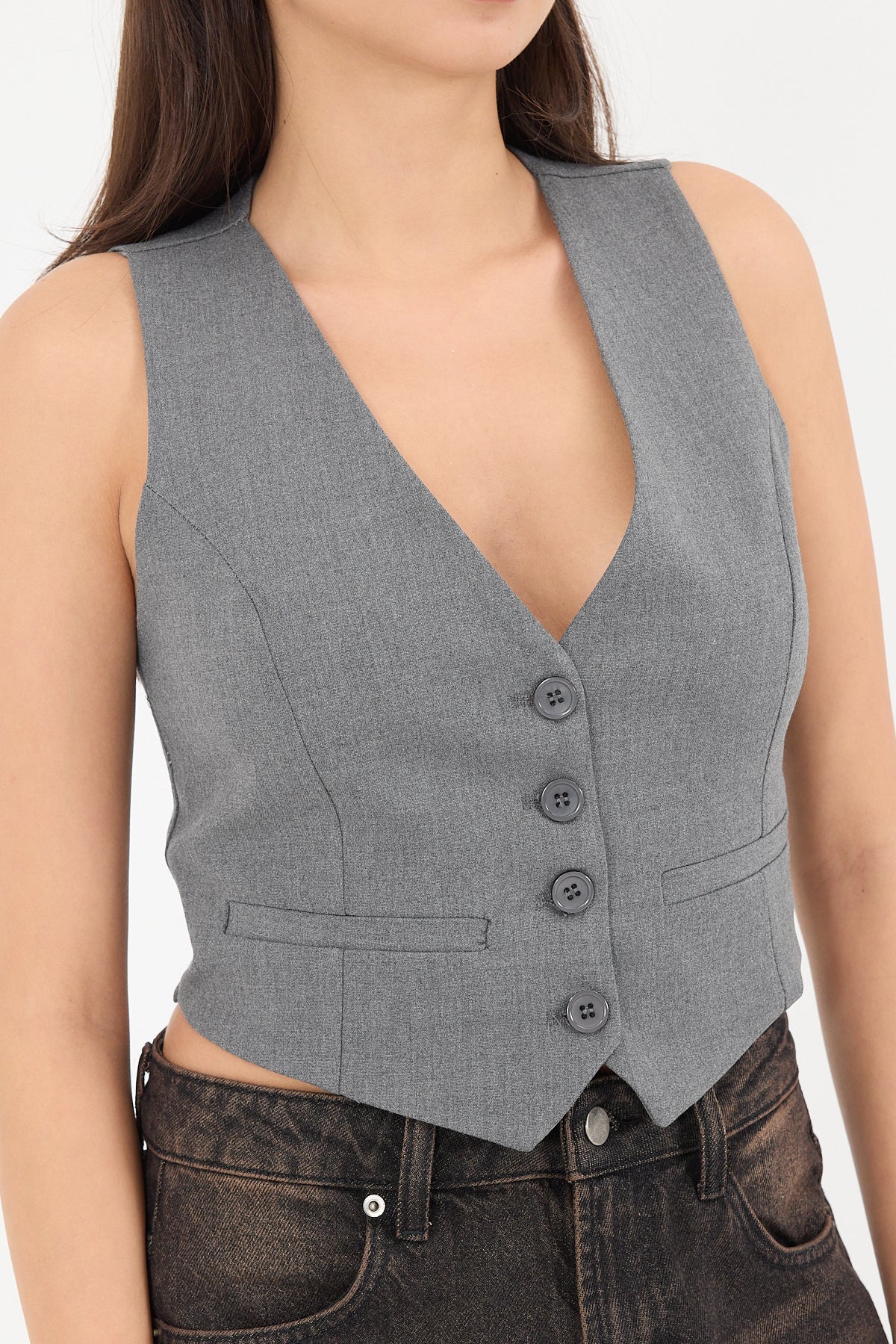 Grey_Buttoned-Vest-with-Pocket-Details-addax
