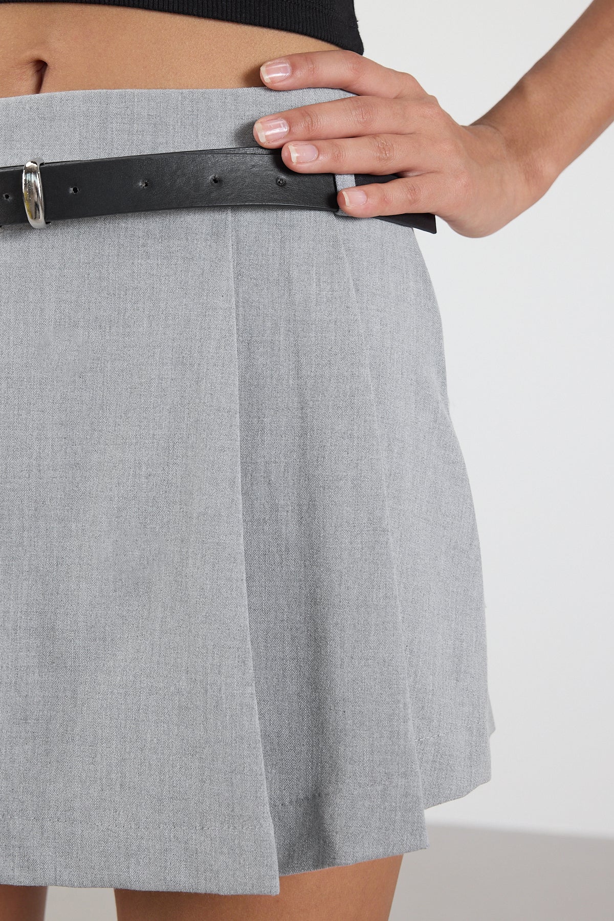 Light-Grey_Belted-Pleated-Mini-Skirt-addax