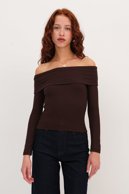 Bitter-Coffee_Madonna-Collar-Modal-Blouse-addax