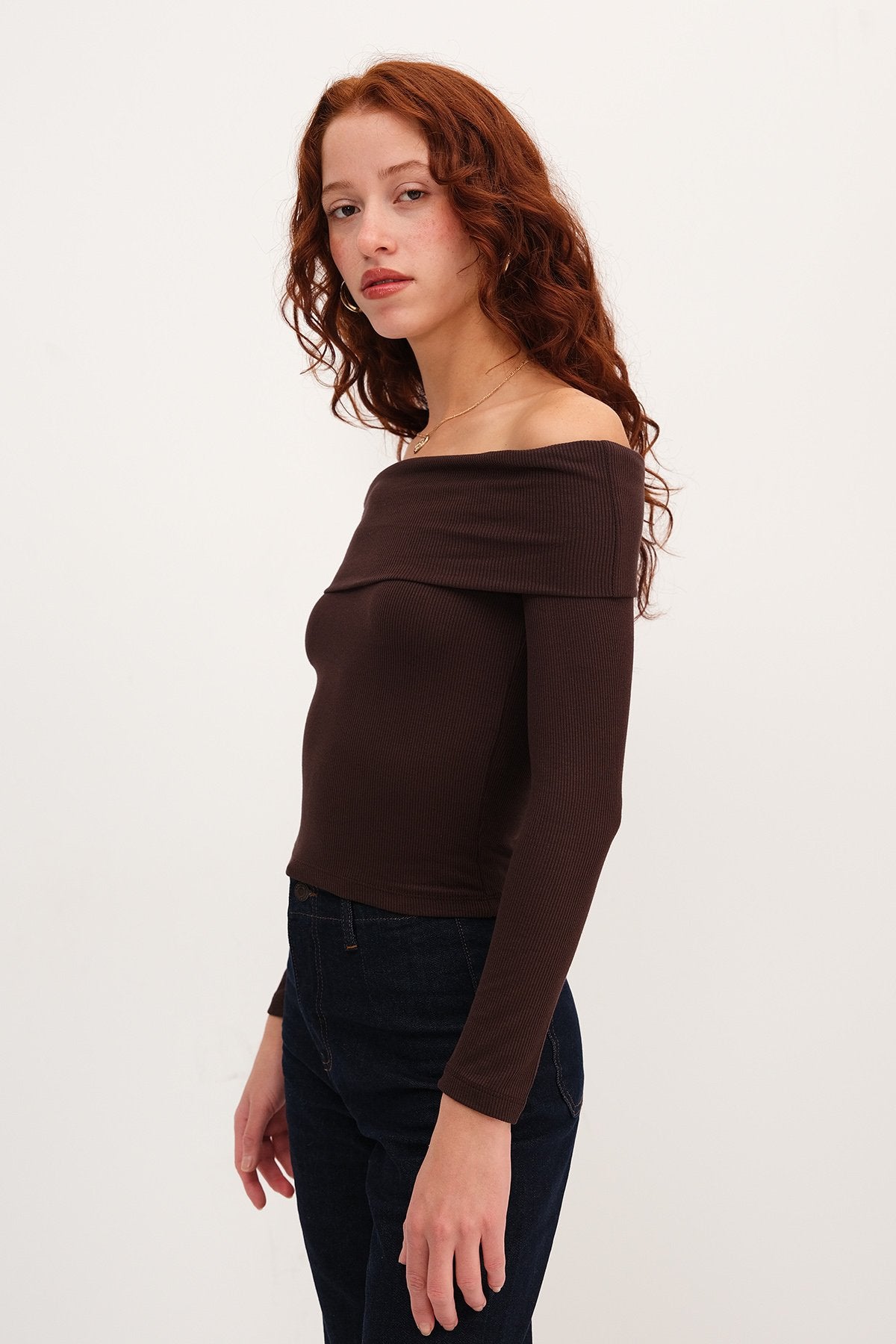 Bitter-Coffee_Madonna-Collar-Modal-Blouse-addax