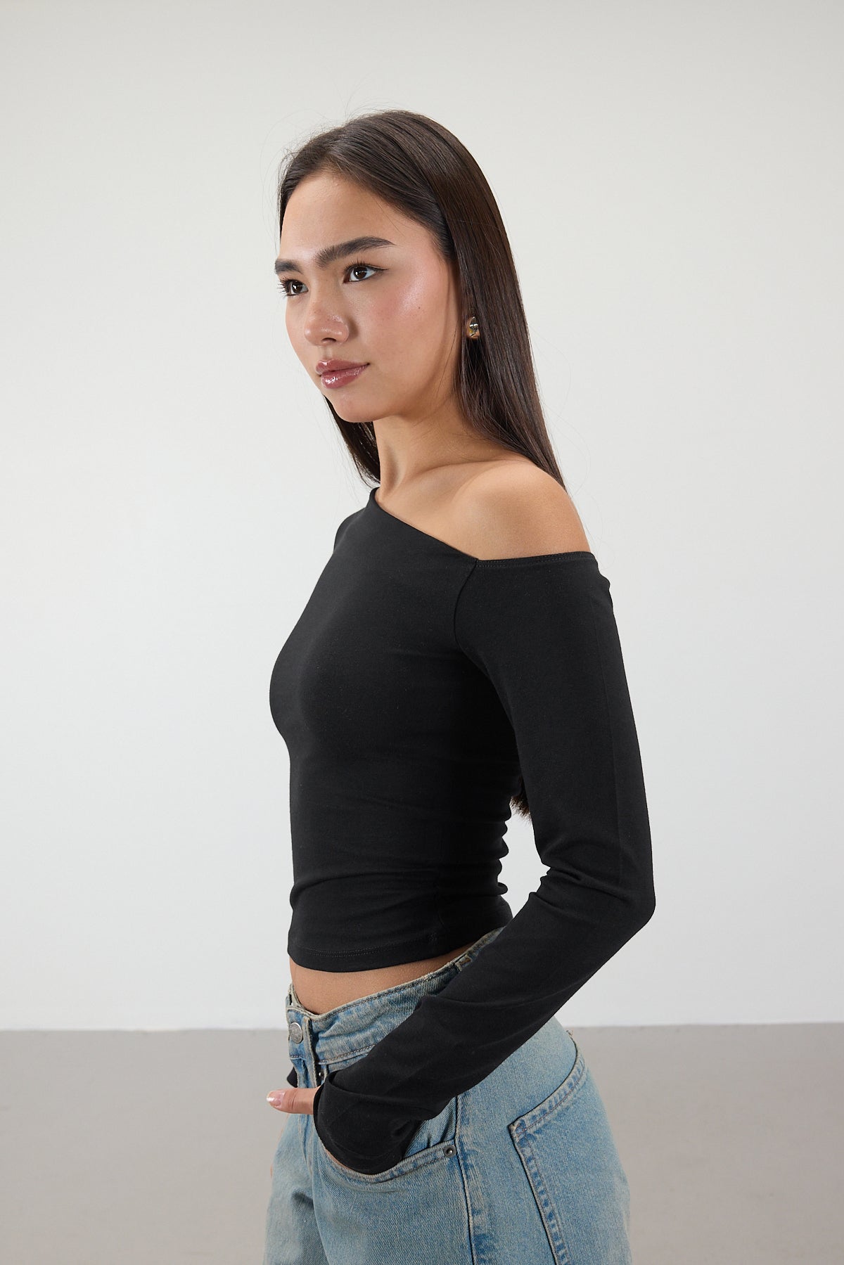 Black_Asymmetrical-Collar-Long-Sleeve-Blouse-addax