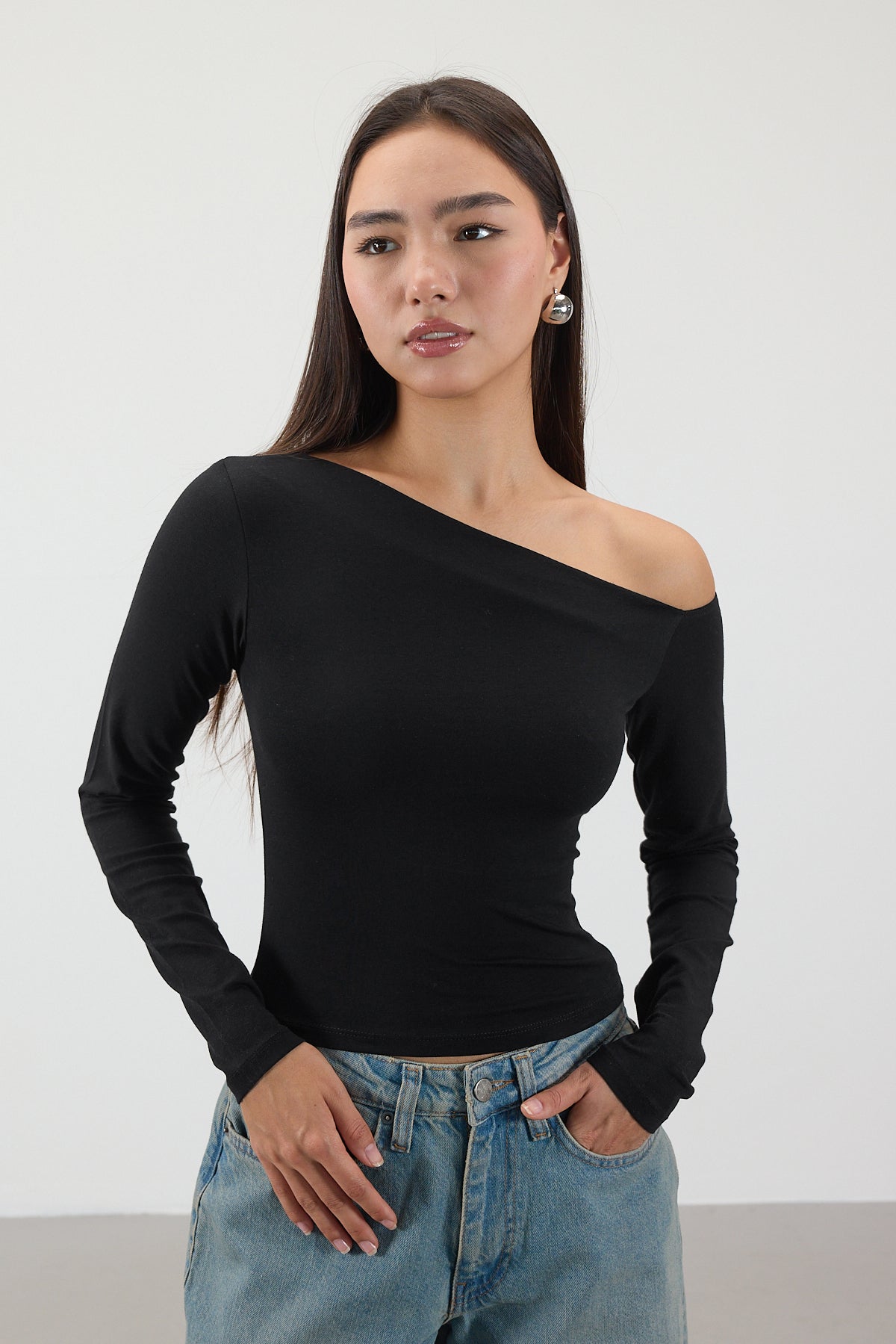 Black_Asymmetrical-Collar-Long-Sleeve-Blouse-addax