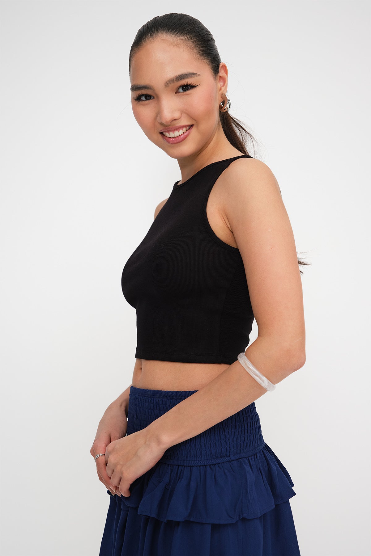 Black_Halter-Neck-Tank-Top-addax