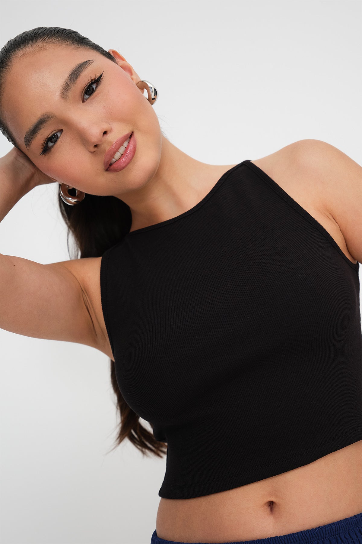 Black_Halter-Neck-Tank-Top-addax