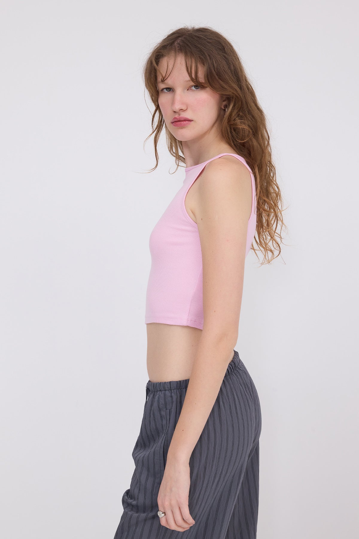 Begonia_Halter-Neck-Tank-Top-addax