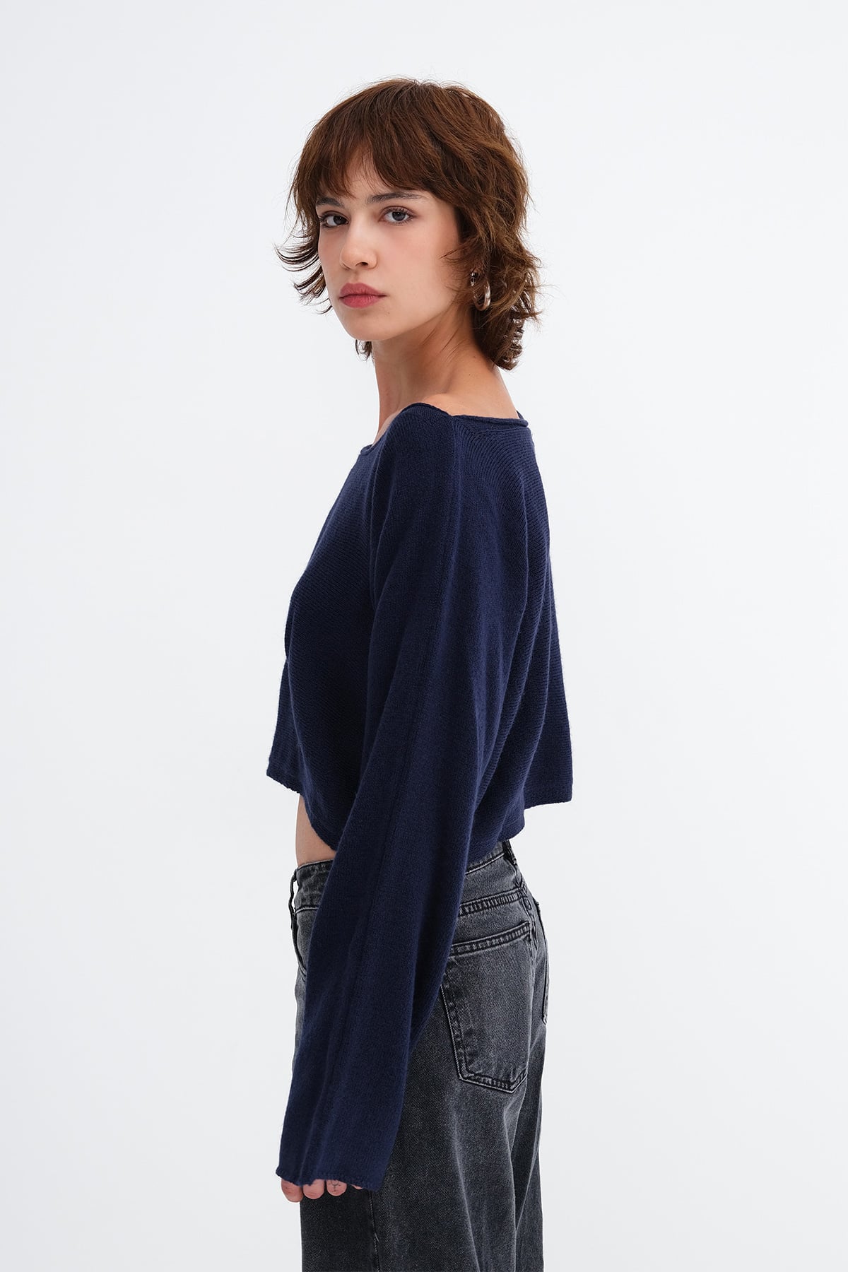 Dark-Night-Blue_Boat-Neck-Long-Sleeve-Crop-Knitwear-Sweater-addax