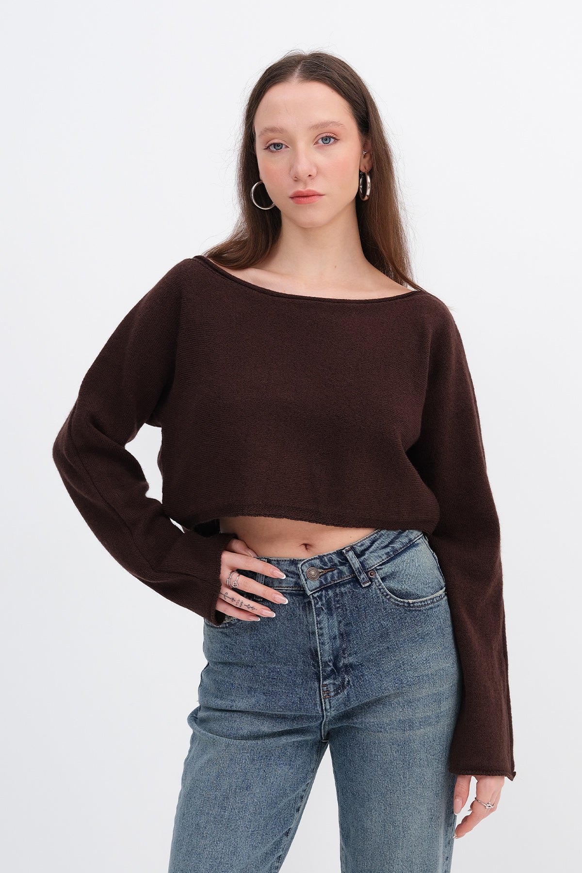 Bitter-Coffee_Boat-Neck-Long-Sleeve-Crop-Knitwear-Sweater-addax