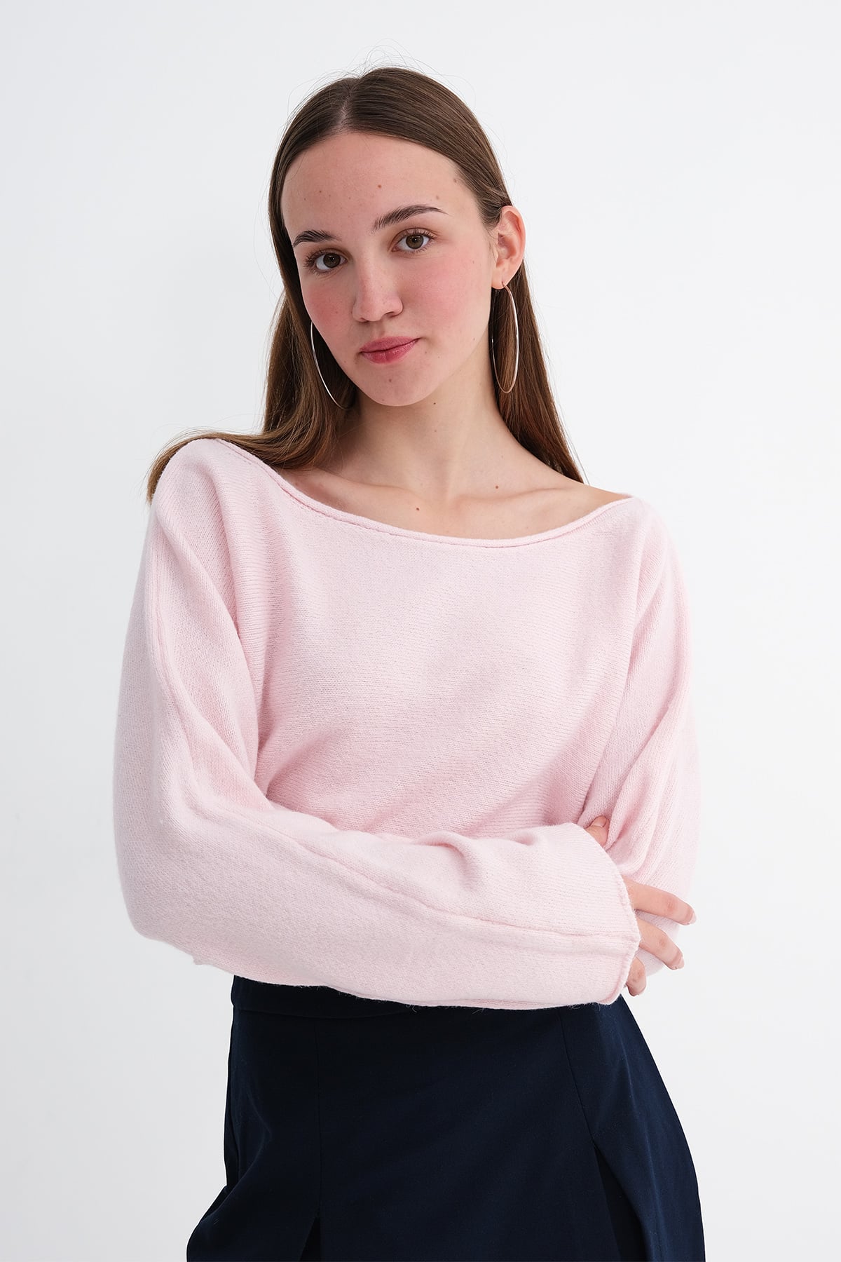 Lotus_Boat-Neck-Long-Sleeve-Crop-Knitwear-Sweater-addax