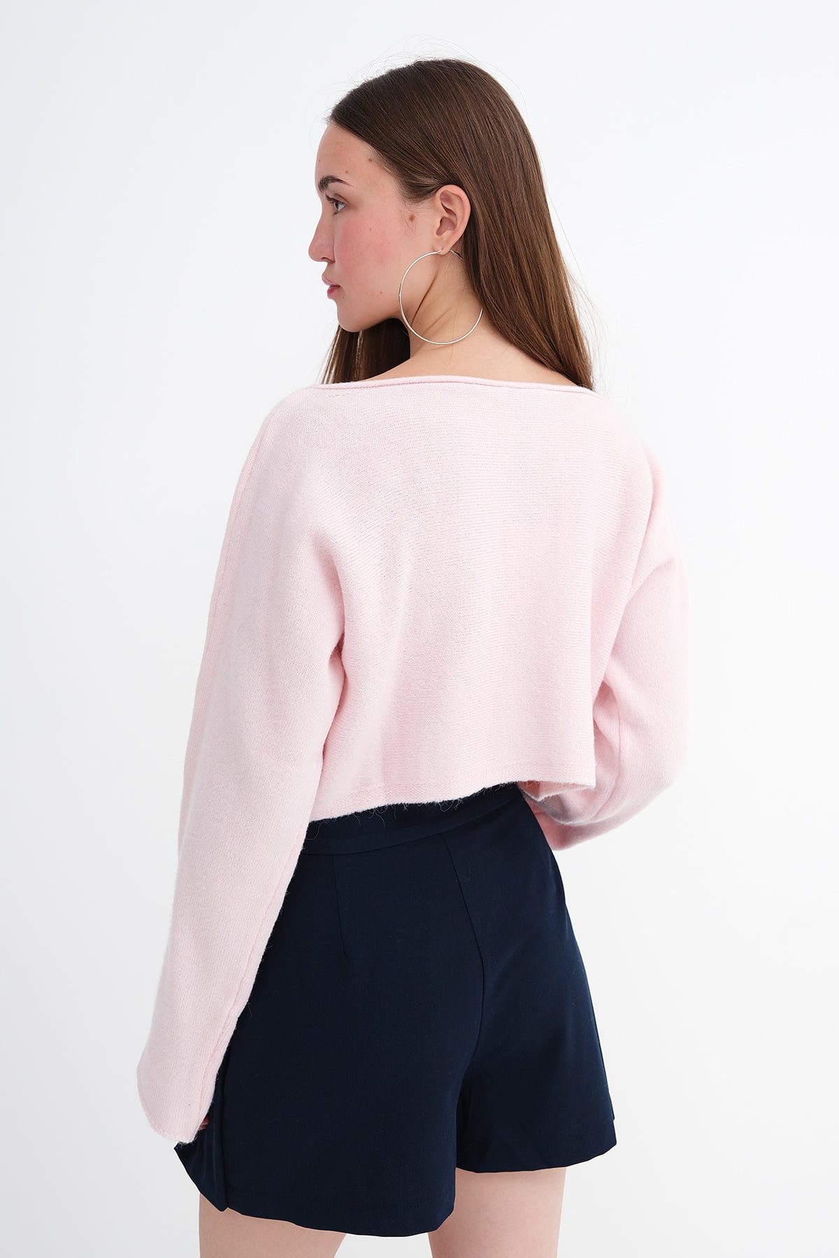 Lotus_Boat-Neck-Long-Sleeve-Crop-Knitwear-Sweater-addax