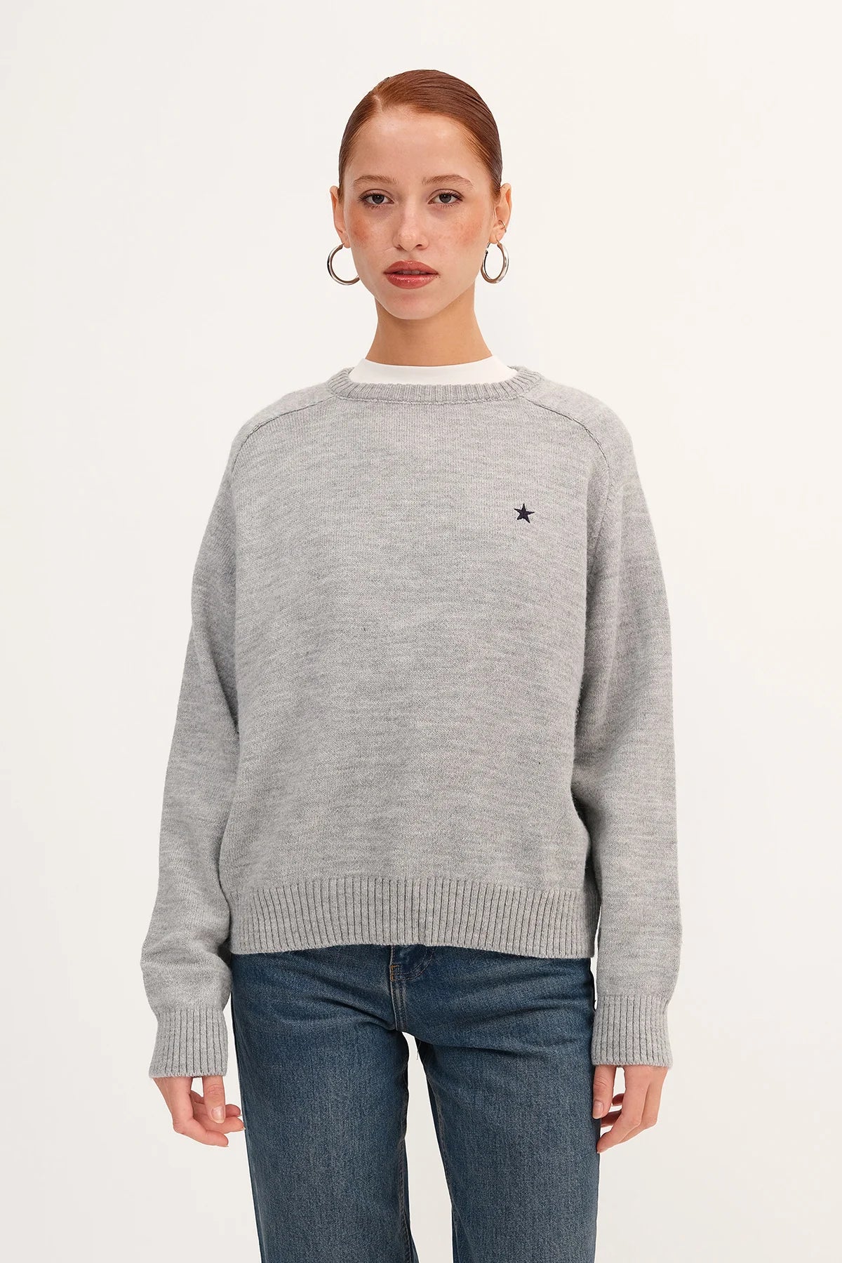 Grey_Crew-Neck-Star-Embroidered-Knitwear-Sweater-addax