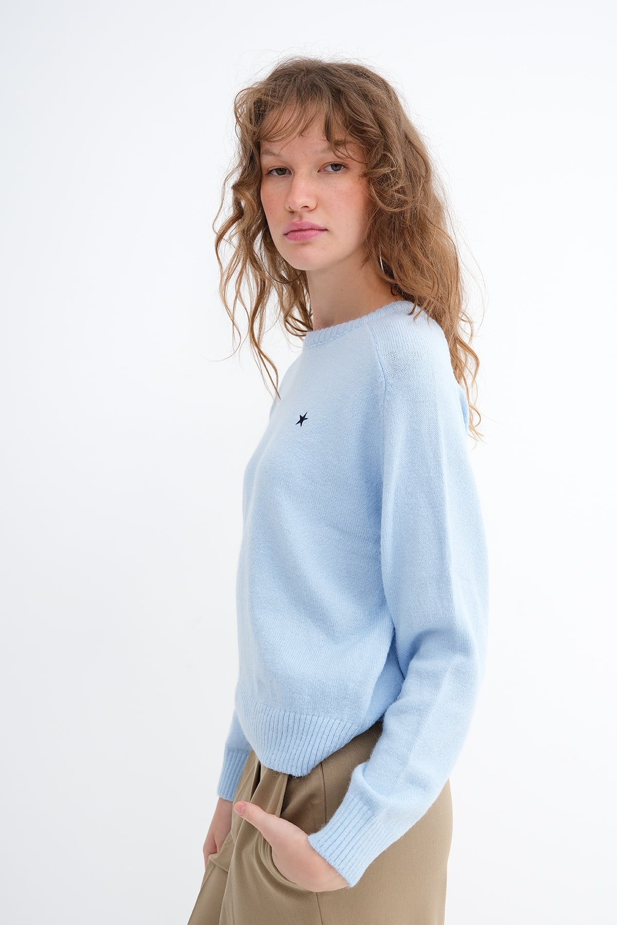Baby-Blue_Crew-Neck-Star-Embroidered-Knitwear-Sweater-addax