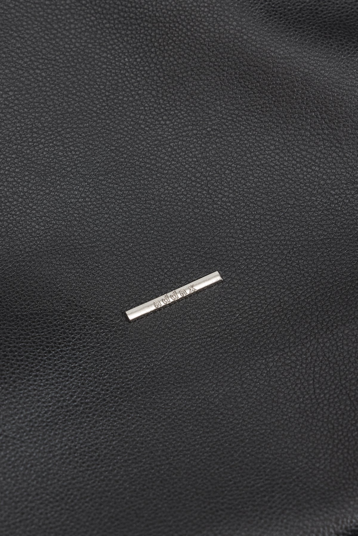 Black_Zippered-Faux-Leather-Hand-and-Shoulder-addax