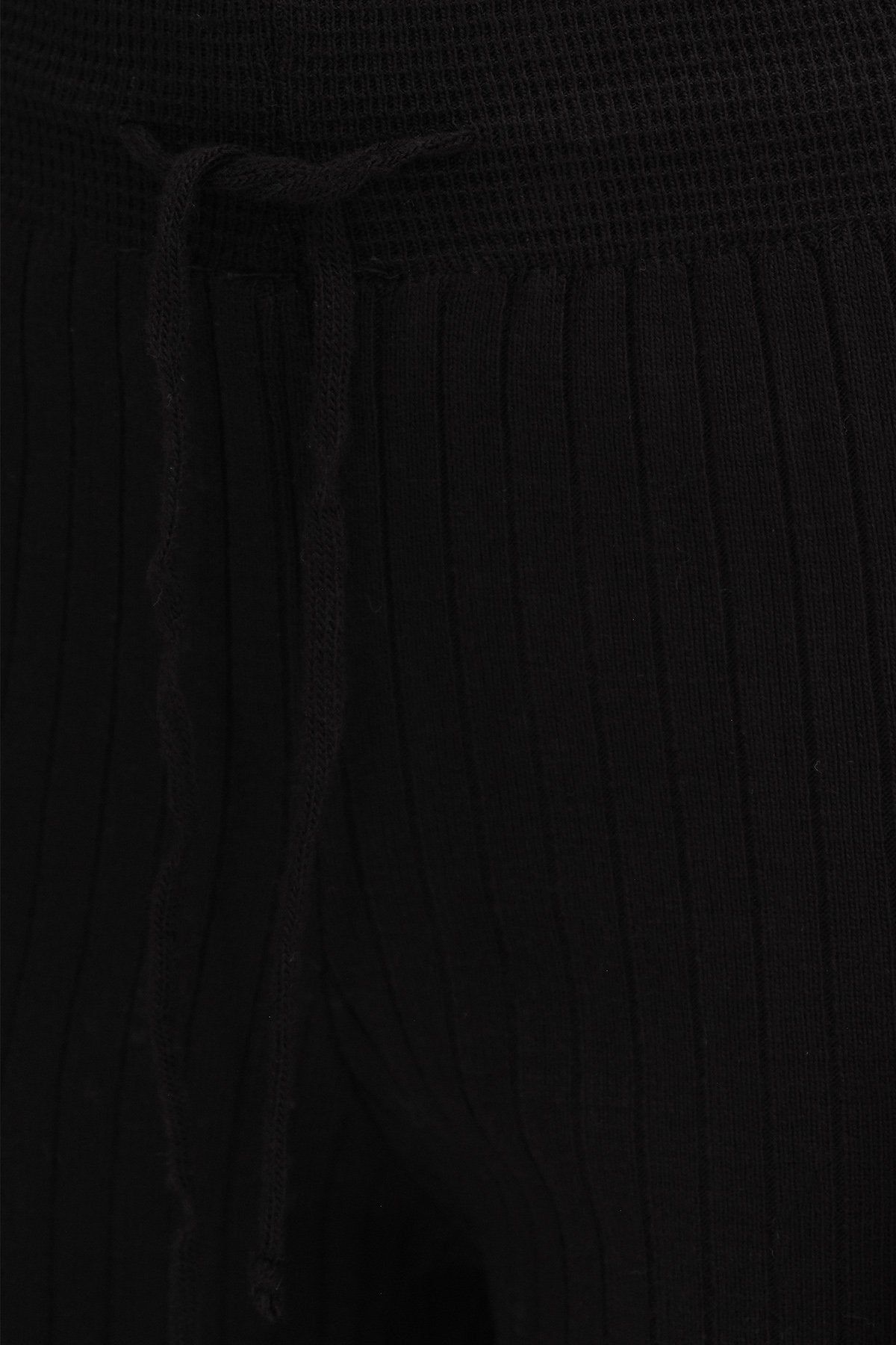 Black_Elastic-Waist-Front-Tie-Knit-Pants-addax