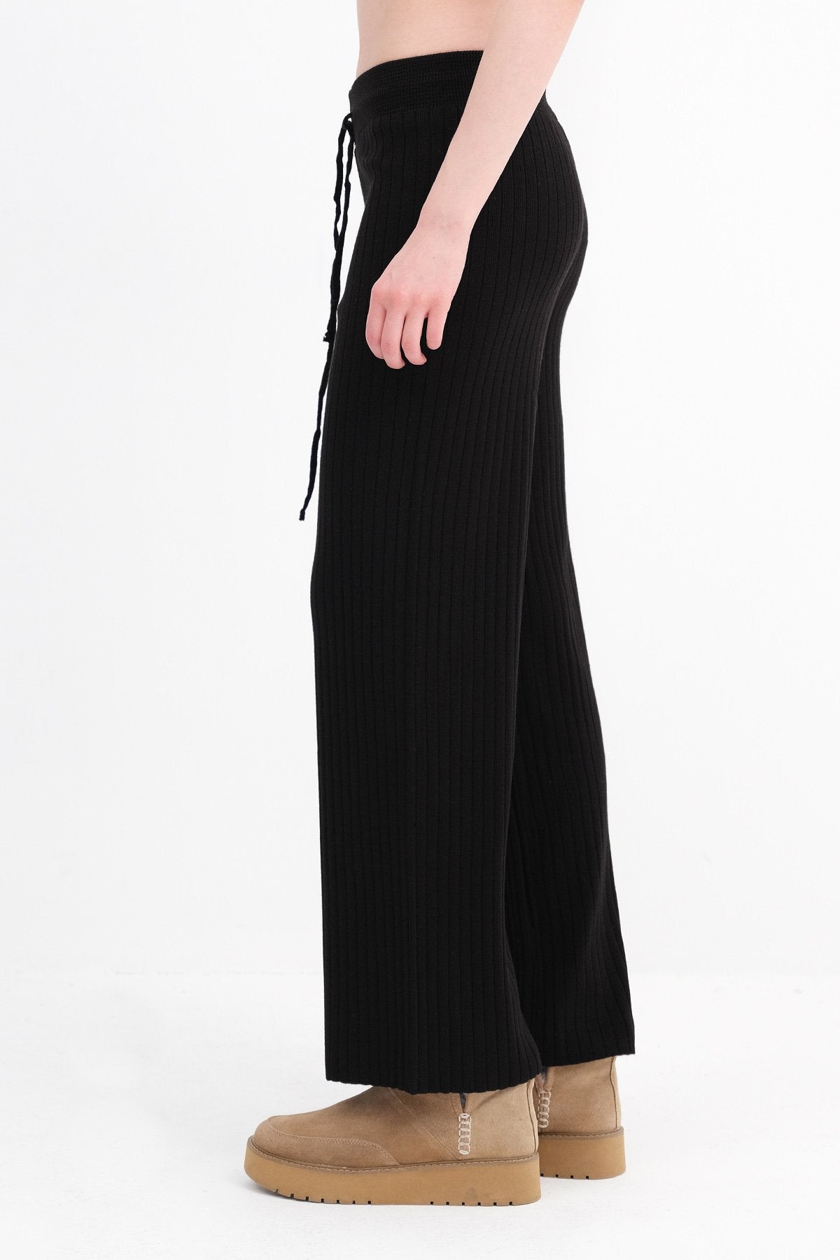 Black_Elastic-Waist-Front-Tie-Knit-Pants-addax