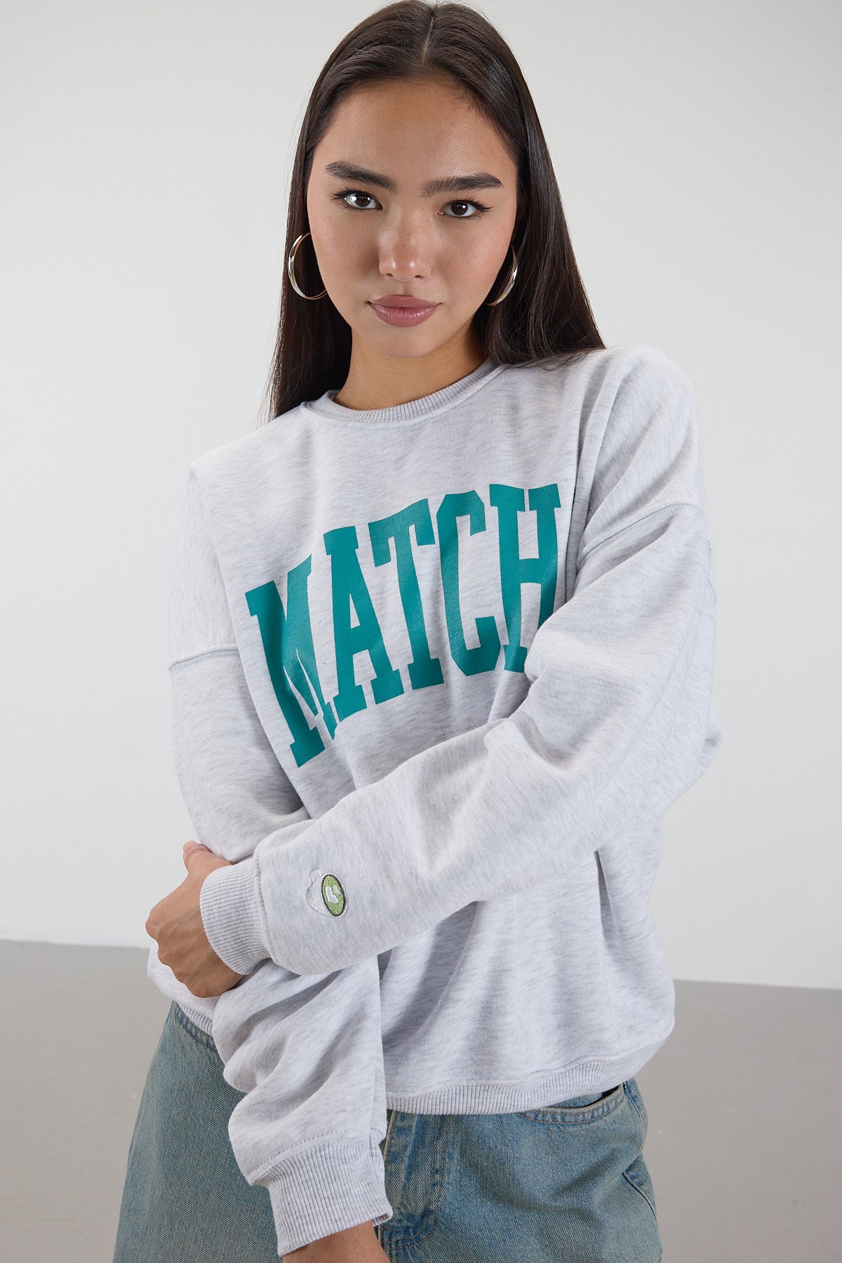 Snow-Melange_“MATCHA”-Printed-Brushed-Sweatshirt-addax