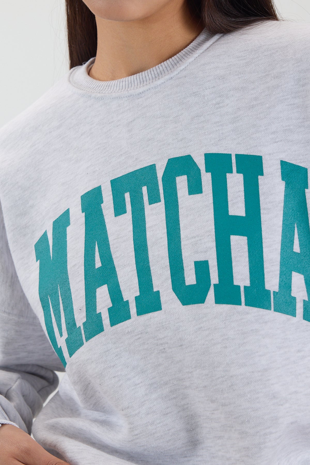 Snow-Melange_“MATCHA”-Printed-Brushed-Sweatshirt-addax