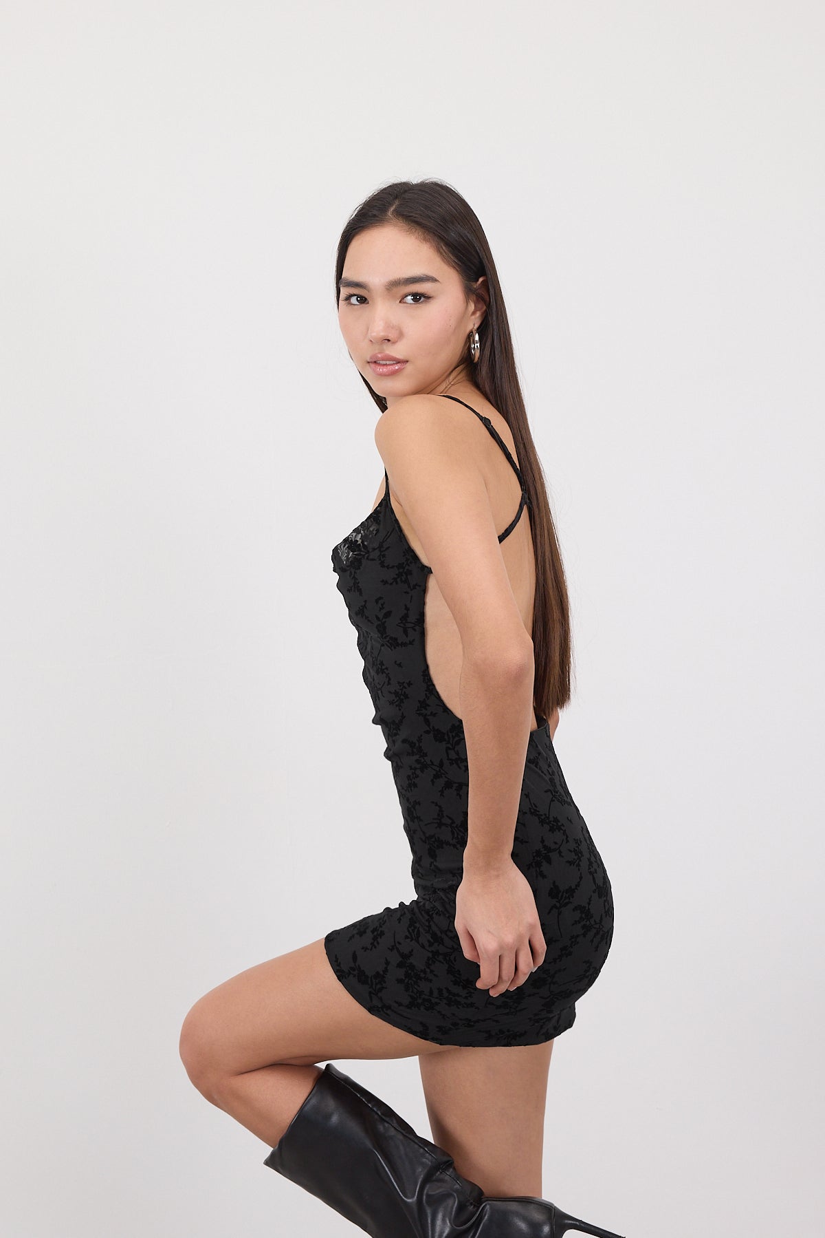 Black_Backless-Mini-Dress-addax