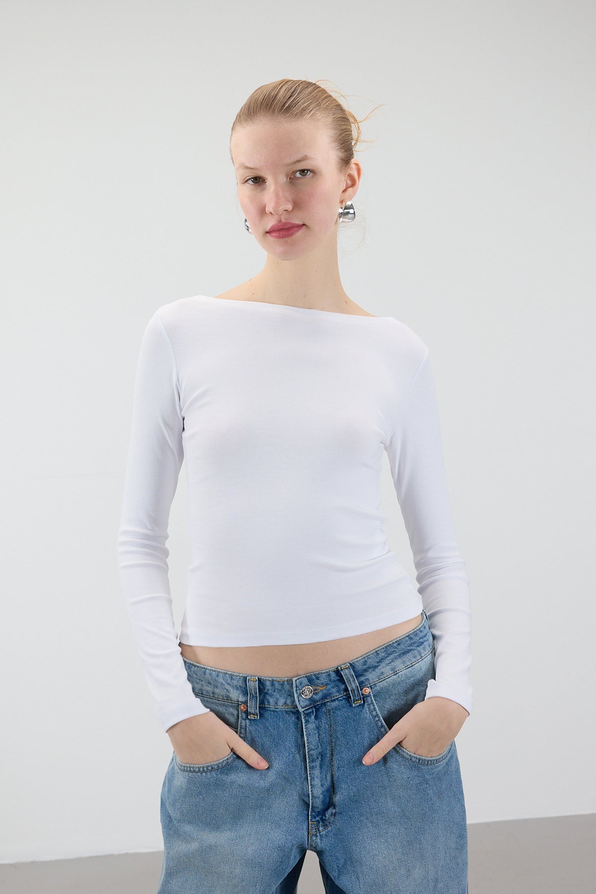 White_Long-Sleeve-Basic-Top-addax