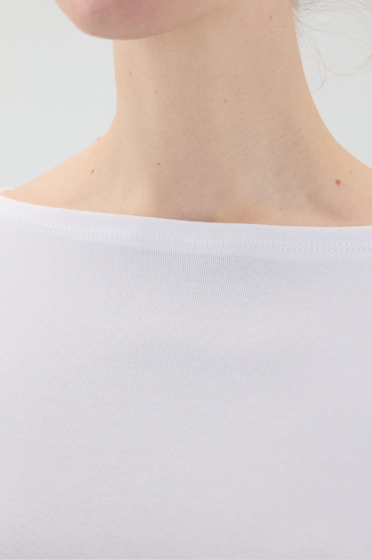 White_Long-Sleeve-Basic-Top-addax