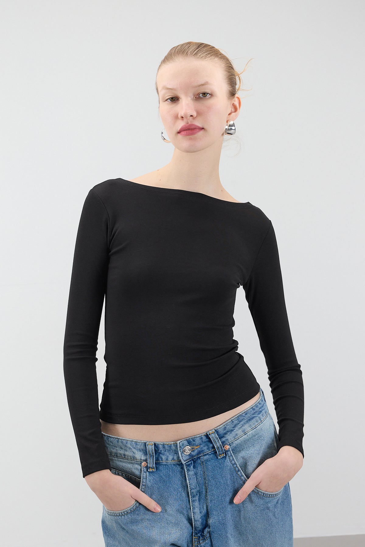 Black_Long-Sleeve-Basic-Top-addax